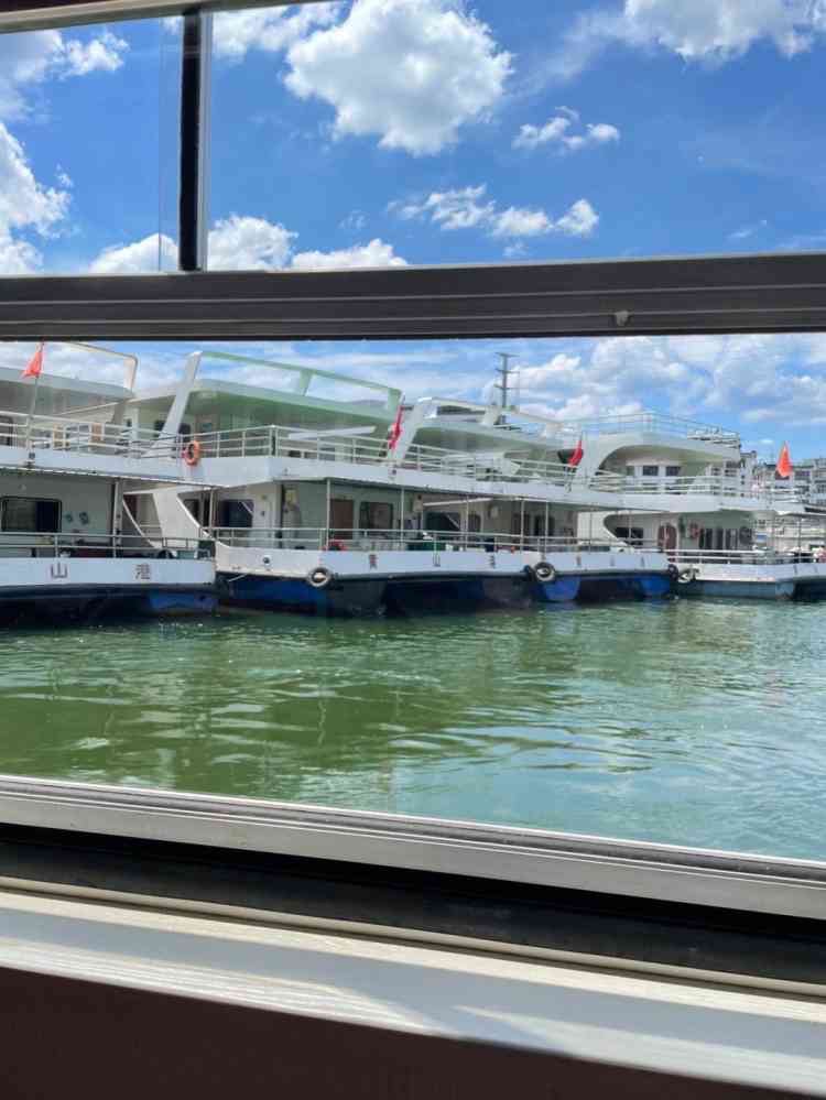 黄山市新安江滨水旅游景区旅行图片 1