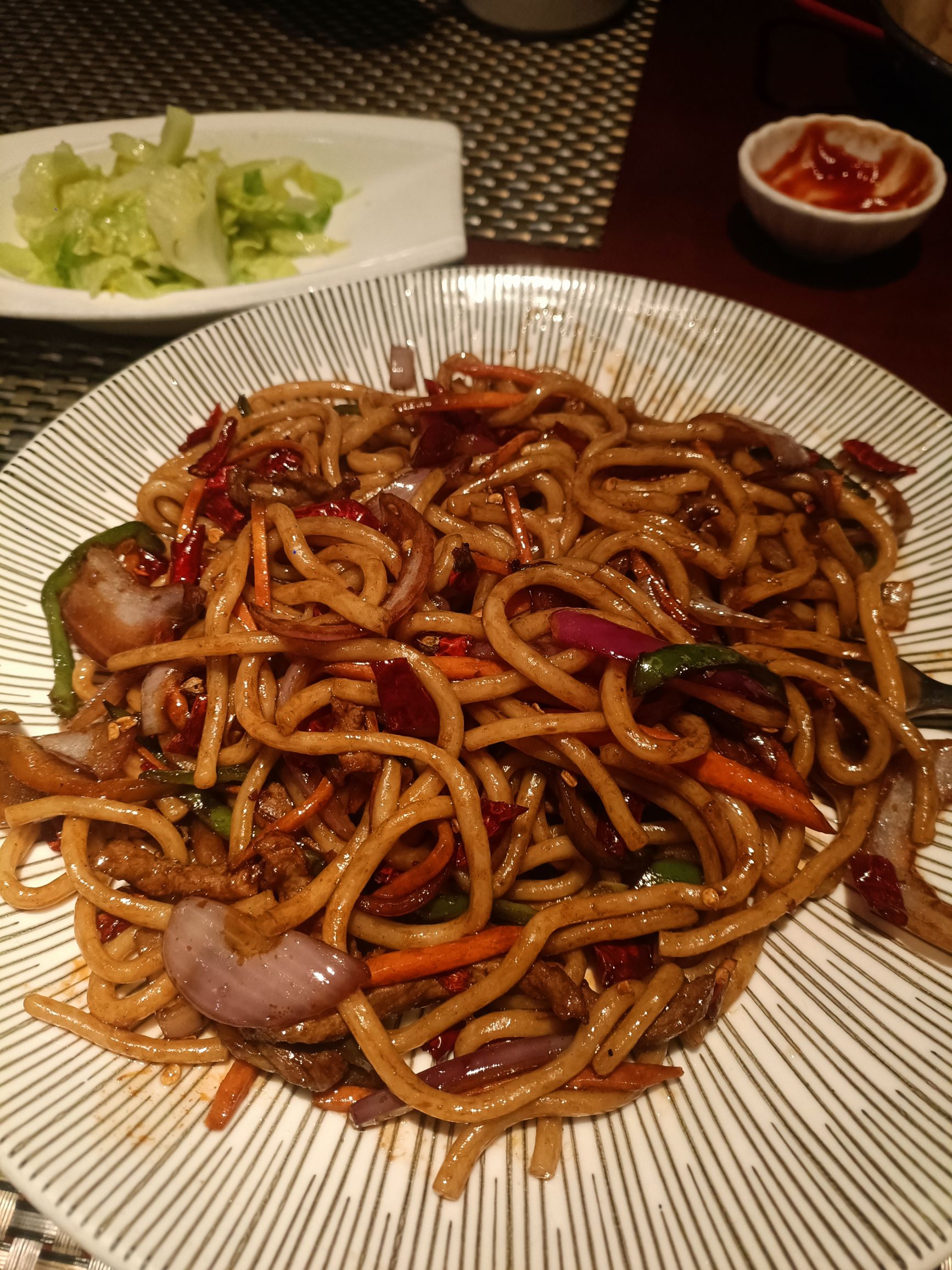 茗典咖啡语茶西餐厅(华商公司直属店)