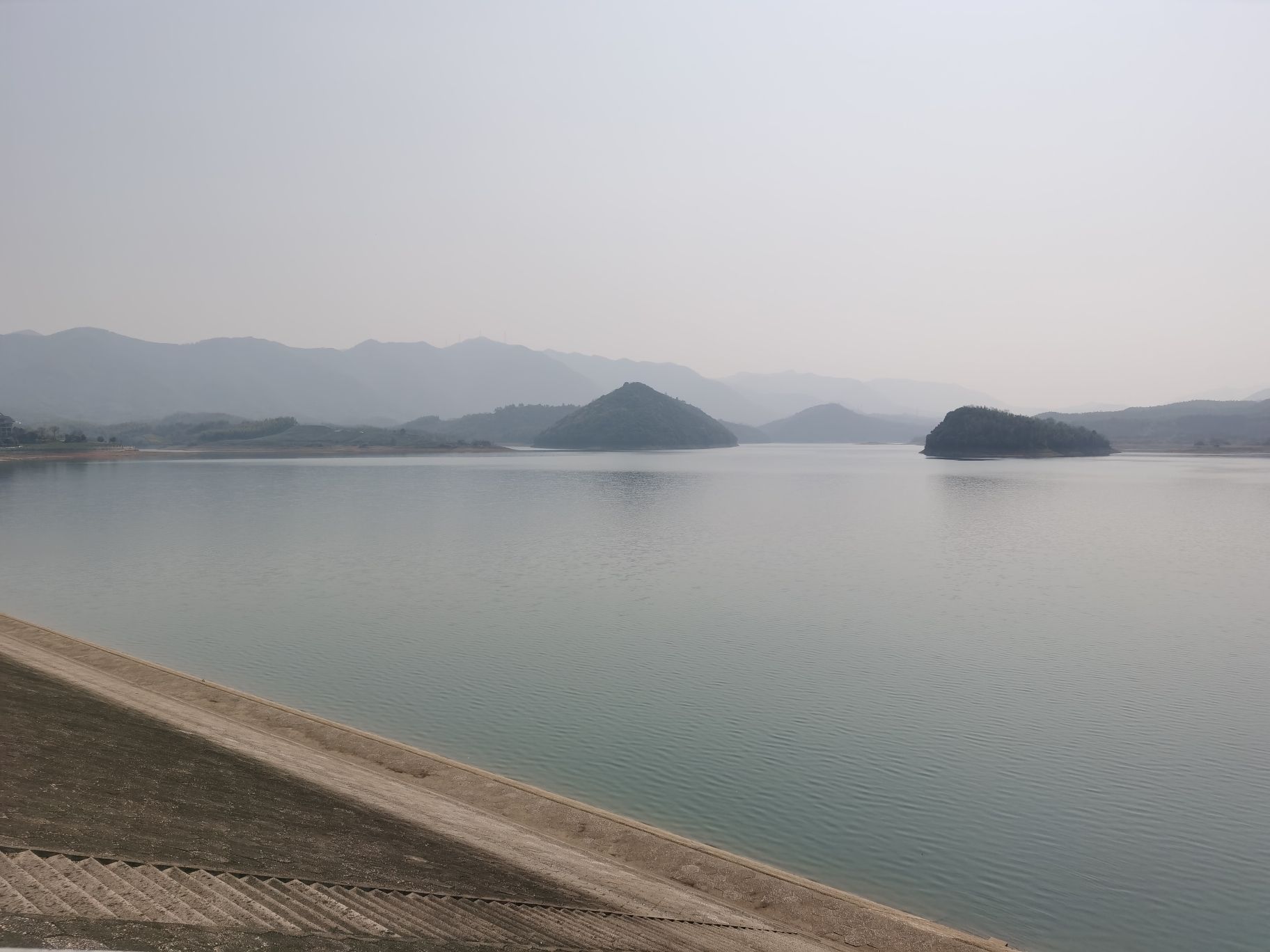 卢湖竹海水利风景区旅行图片 3