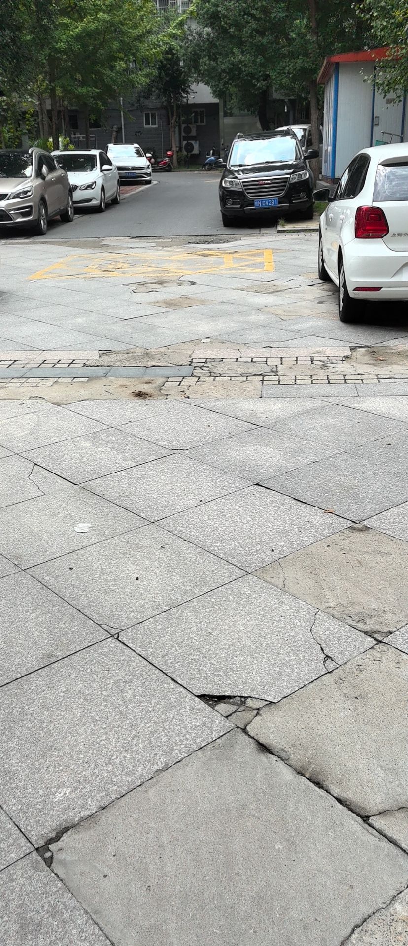 鱼龙洞风景区旅行图片 1