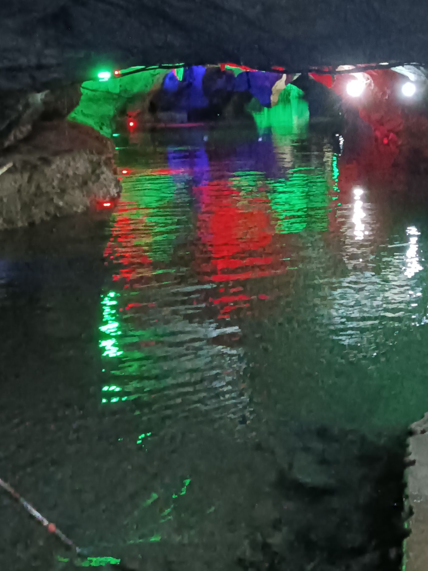 鱼龙洞风景区旅行图片 3