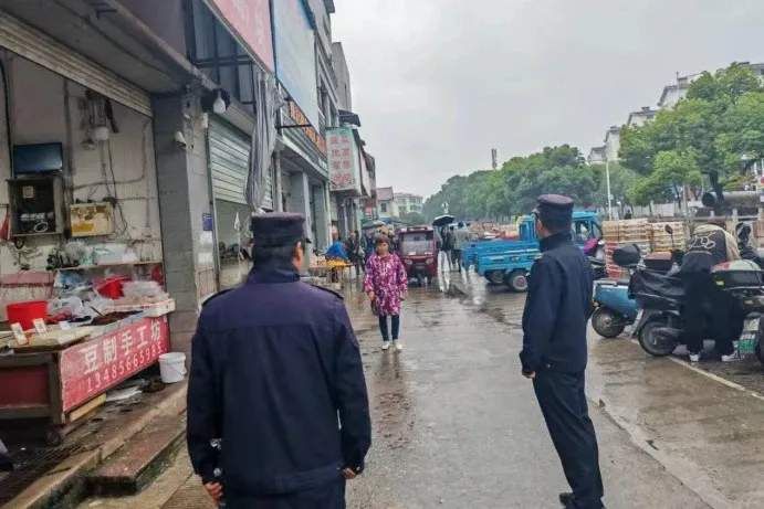 蓉东农贸市场(富阳路)