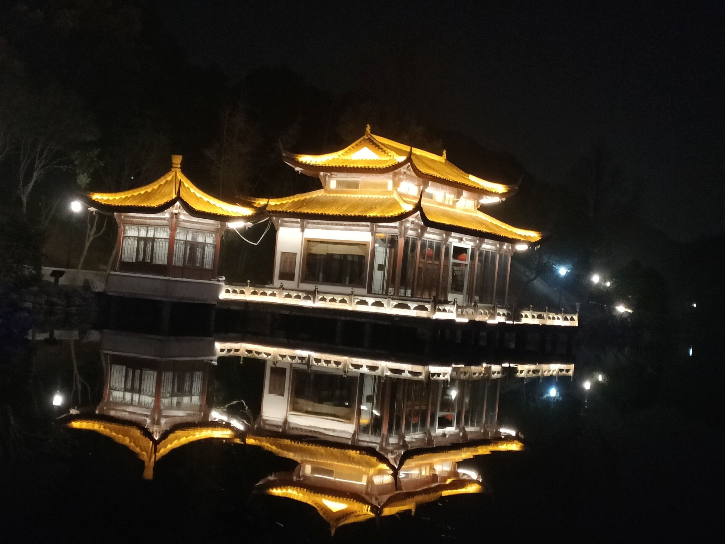 东明湖公园旅行图片 1