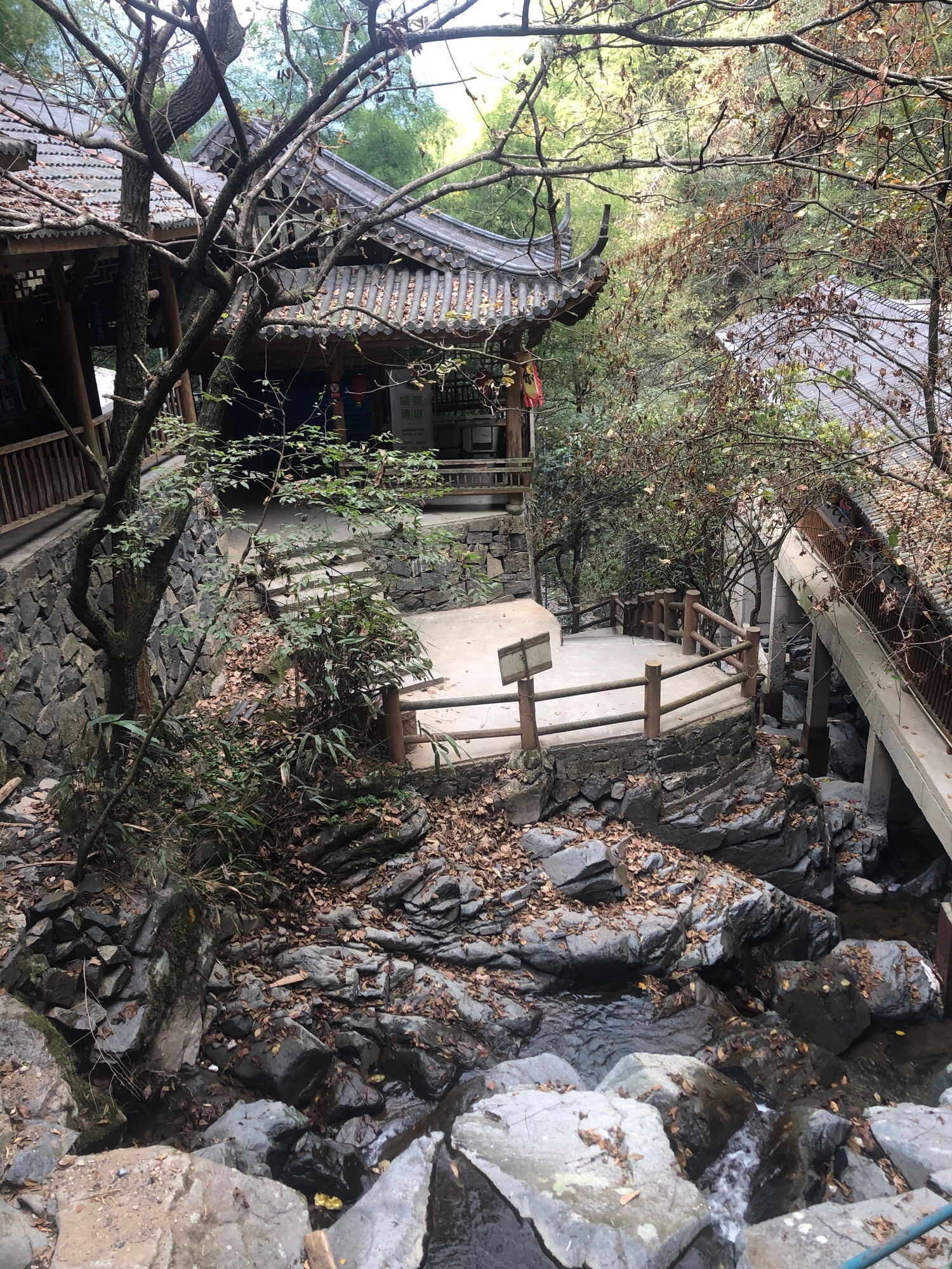 藏龙百瀑旅行图片 1