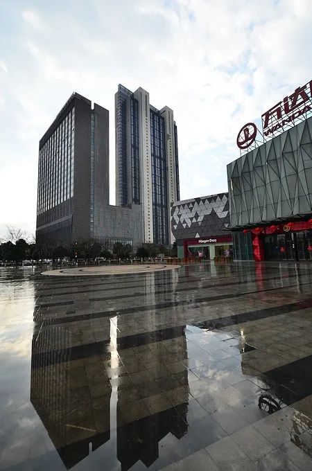 万达广场(宁波鄞州店)