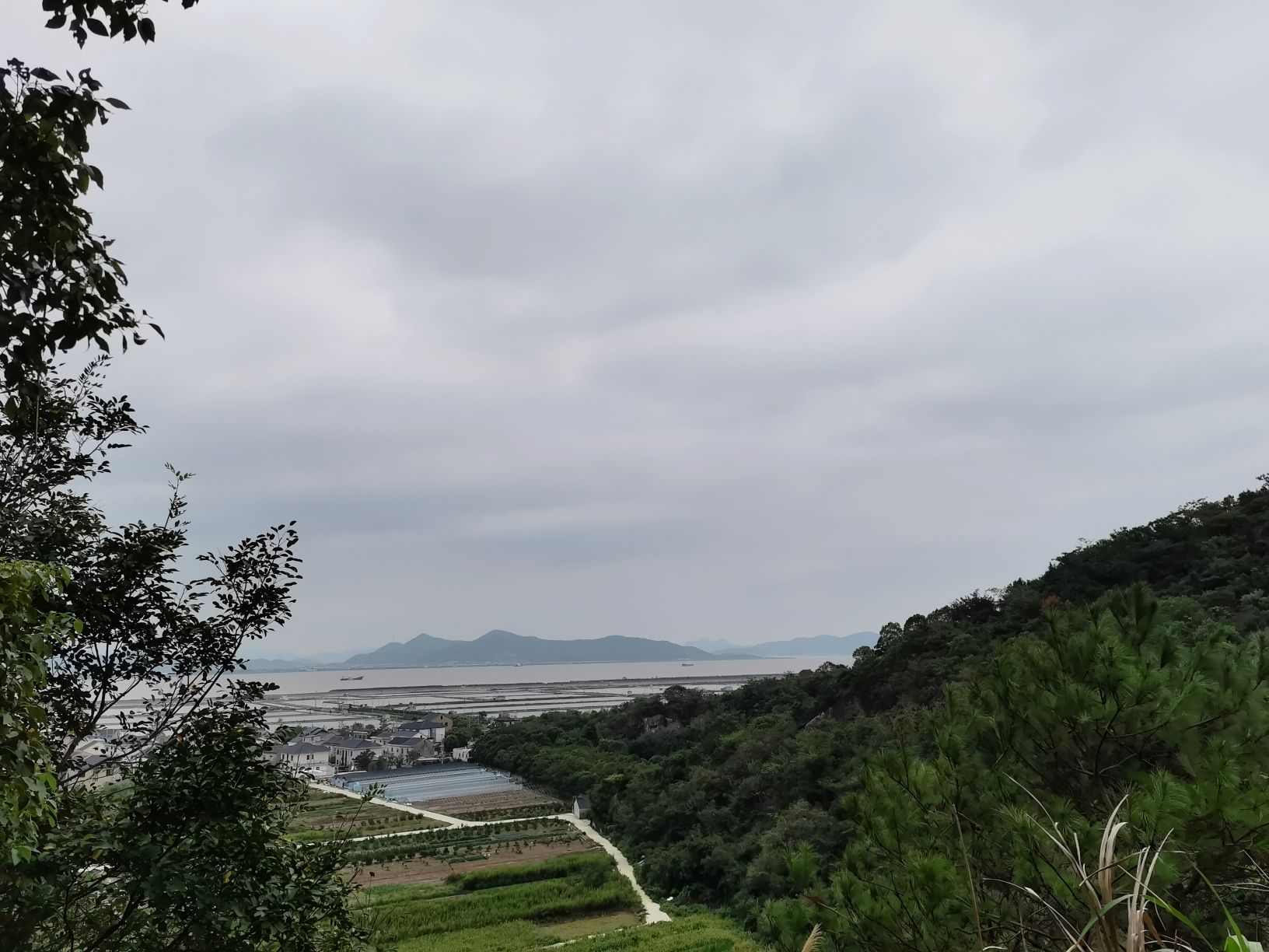 伍山石窟旅行图片 2