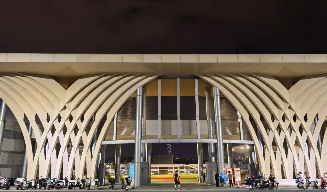 越城区体育中心