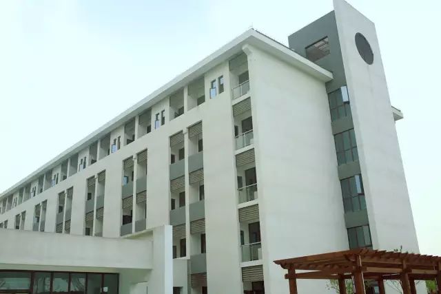 绍兴市第一初级中学教育集团镜湖校区