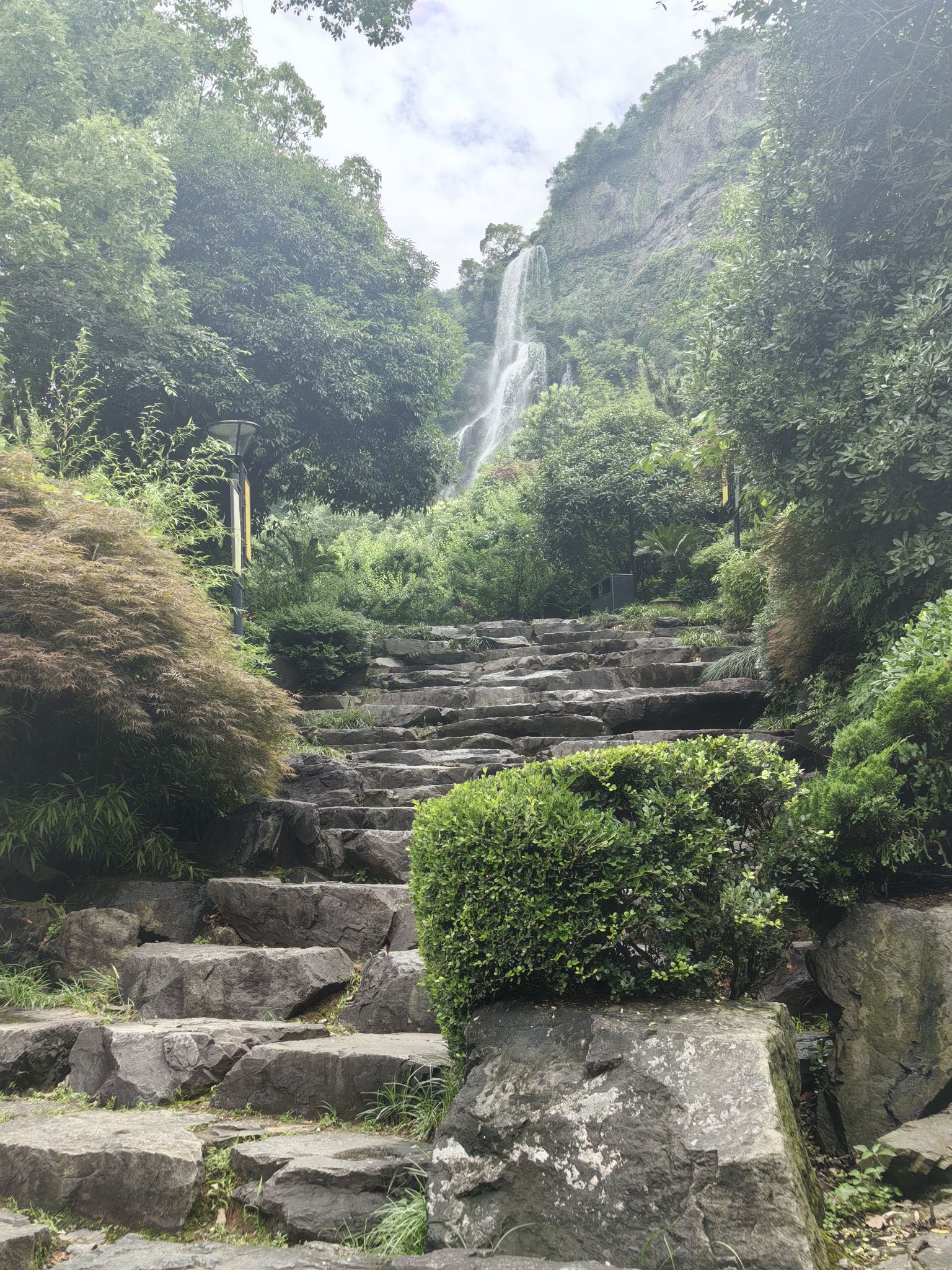 白云飞瀑公园