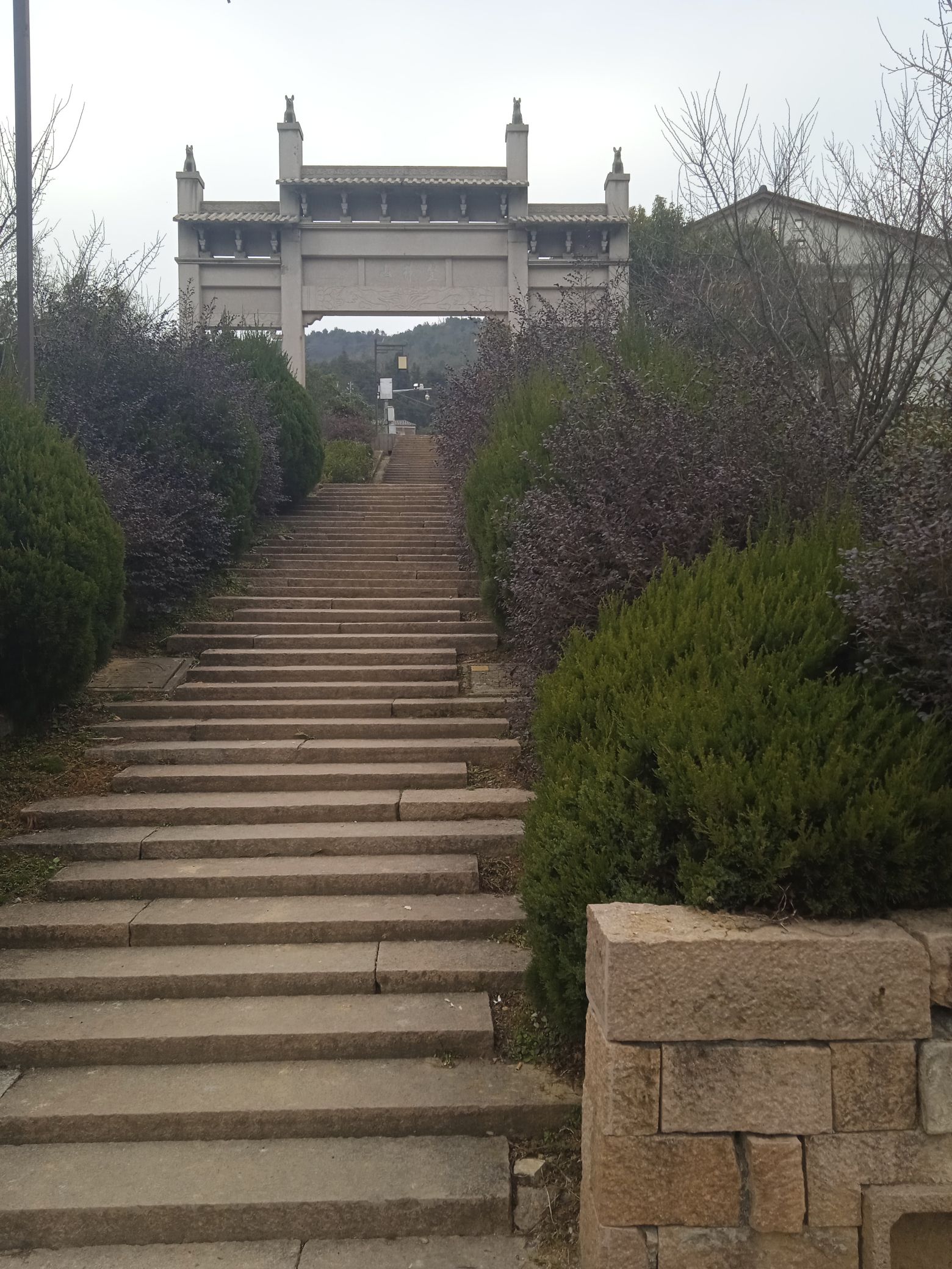 圣井山石殿旅行图片 1