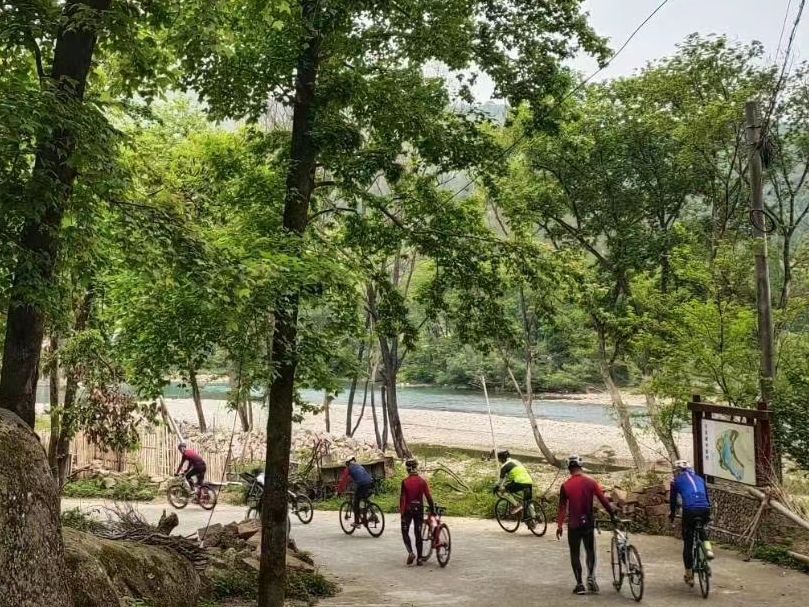 青龙湖风景区旅行图片 3