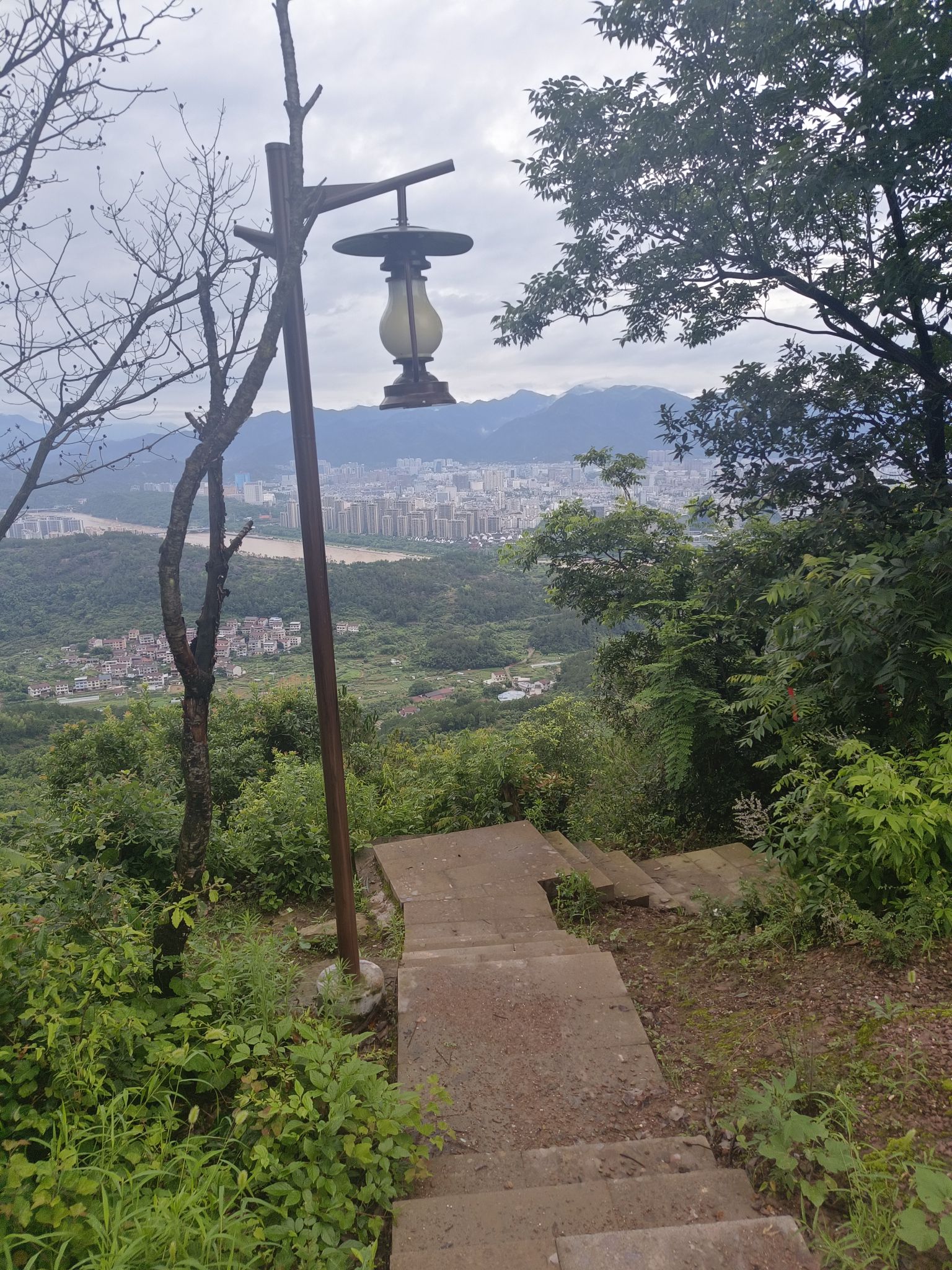 巾山塔旅行图片 2
