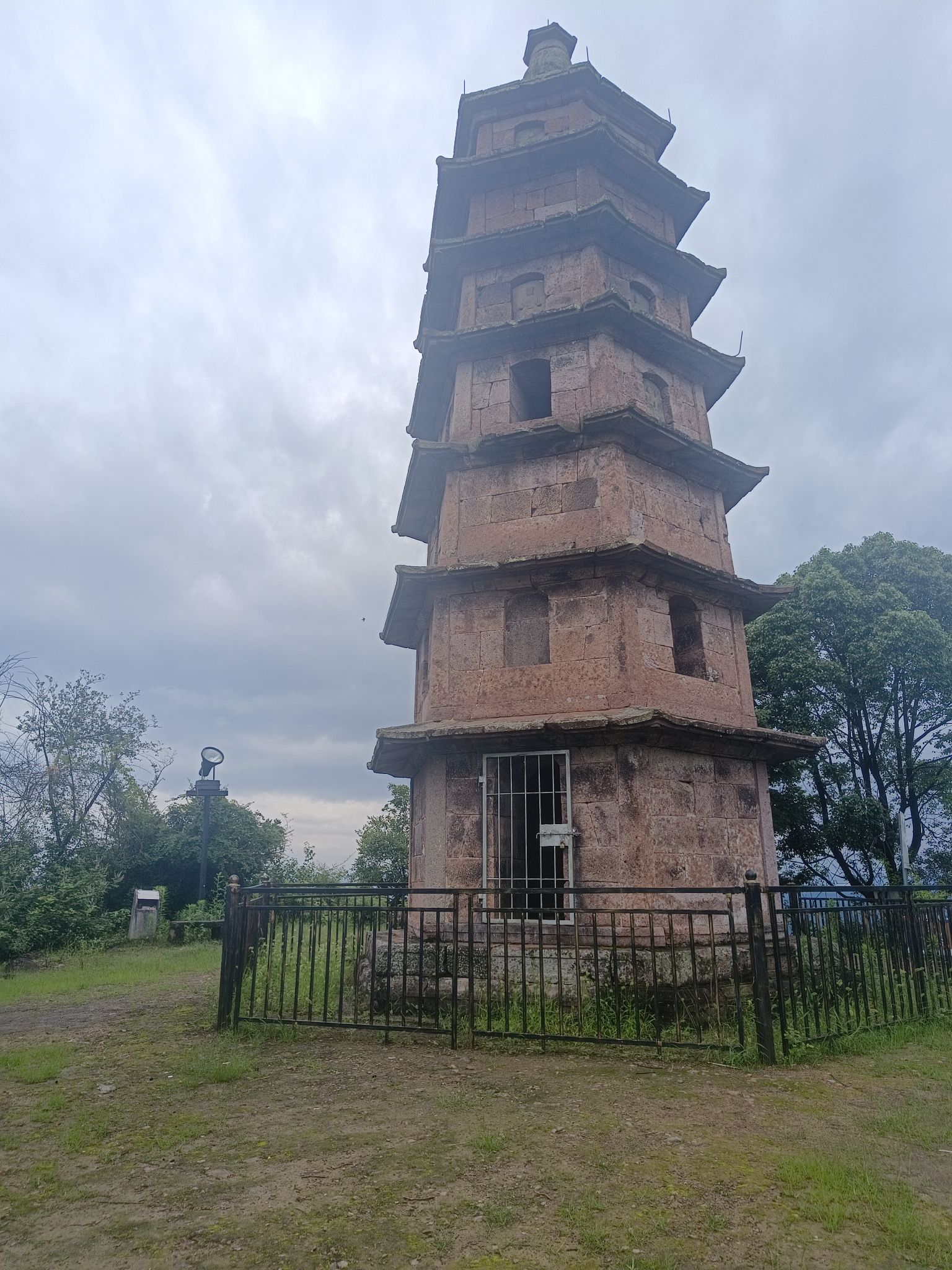 巾山塔旅行图片 1