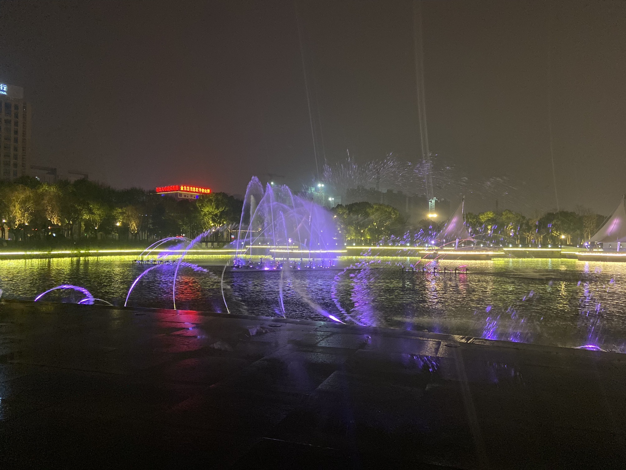 施光南音乐广场旅行图片 1