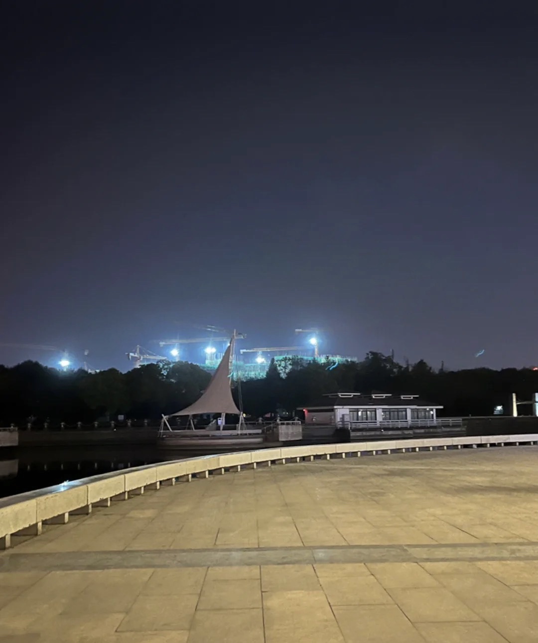 施光南音乐广场旅行图片 3