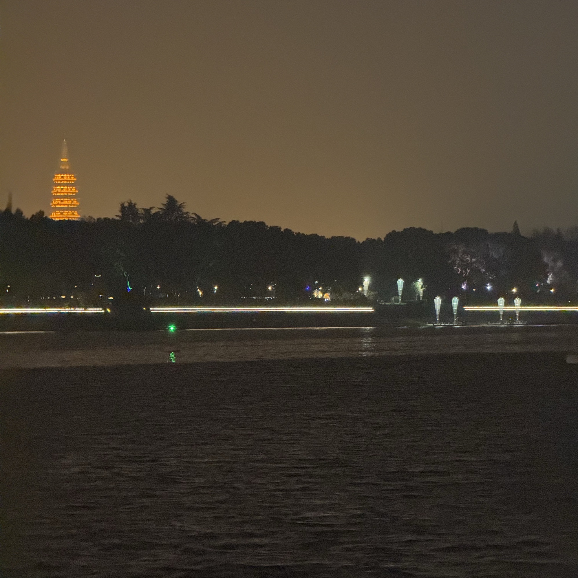 黄宾虹公园旅行图片 2