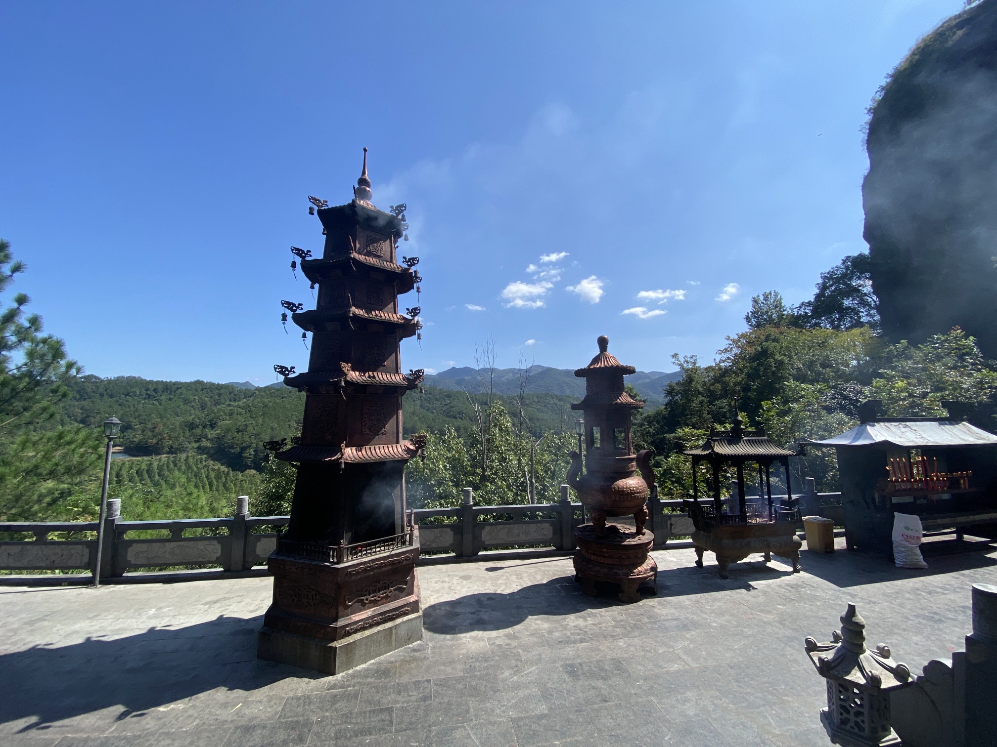 灵岩景区旅行图片 1