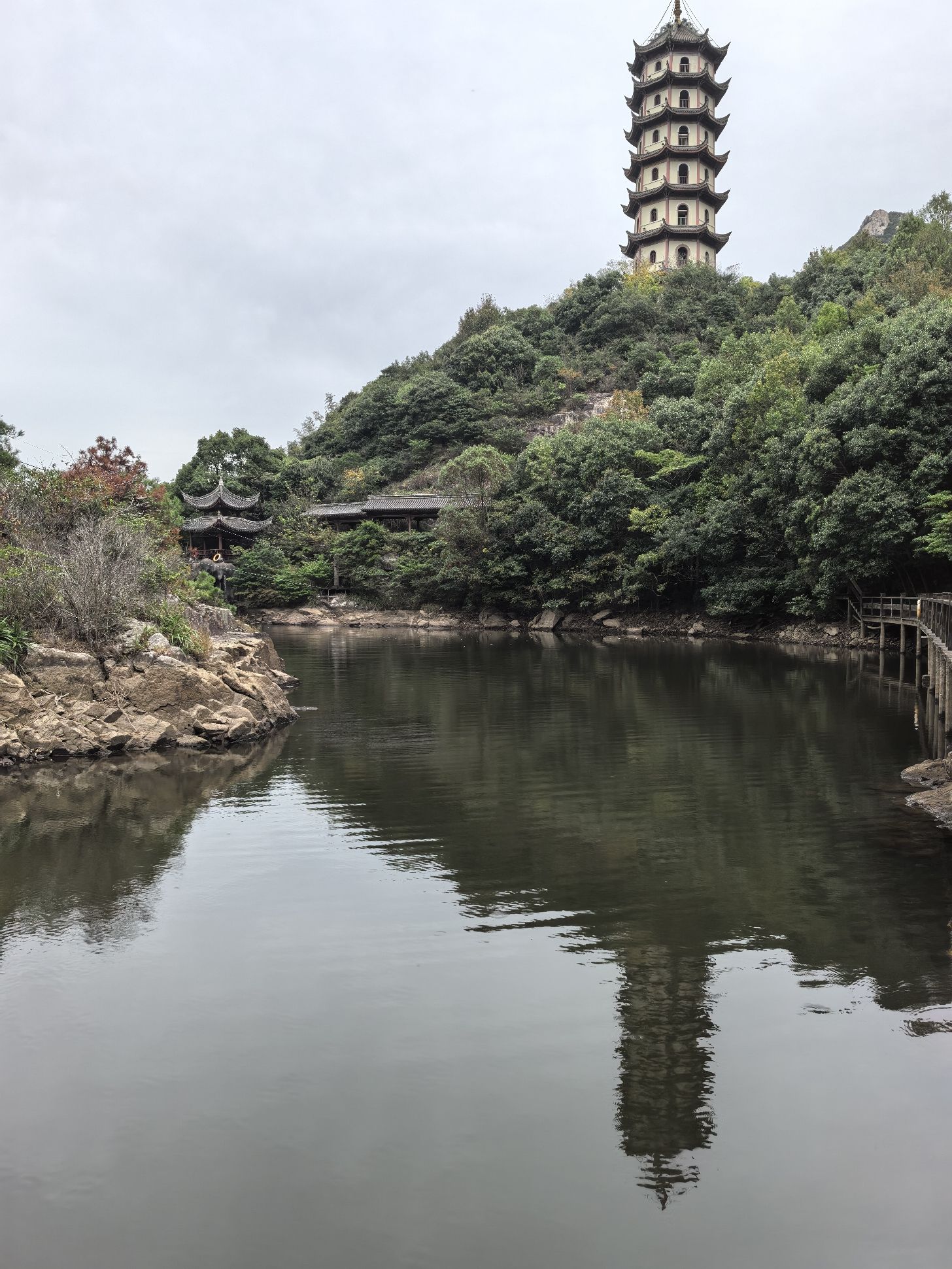 圣岩寺实景照片