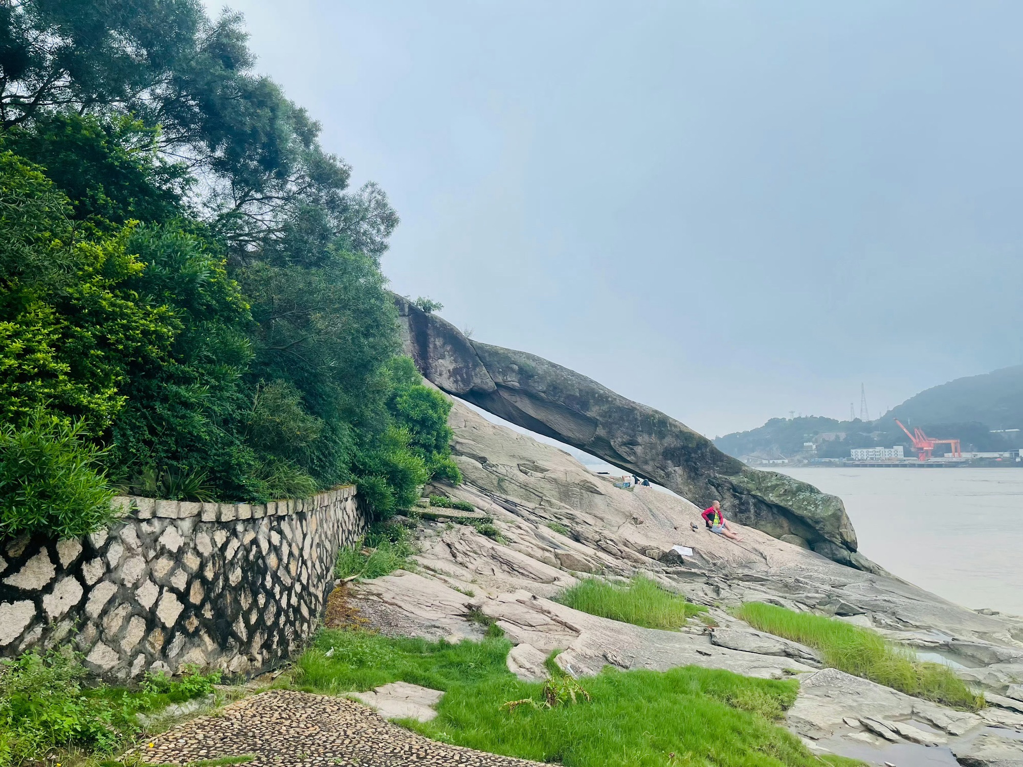 猴屿洞天岩景区旅行图片 3