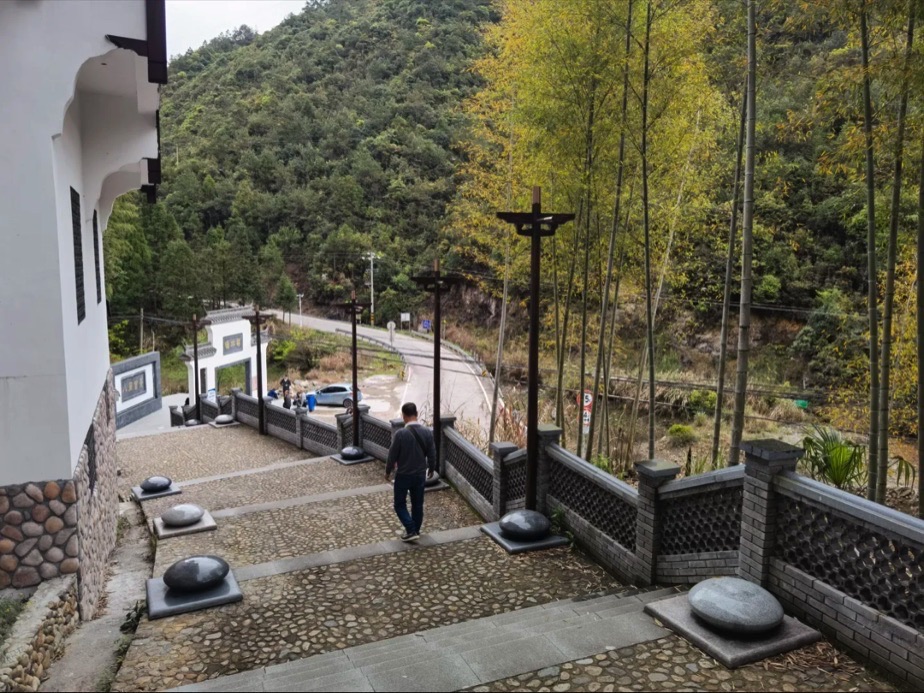 滴水岩旅行图片 1