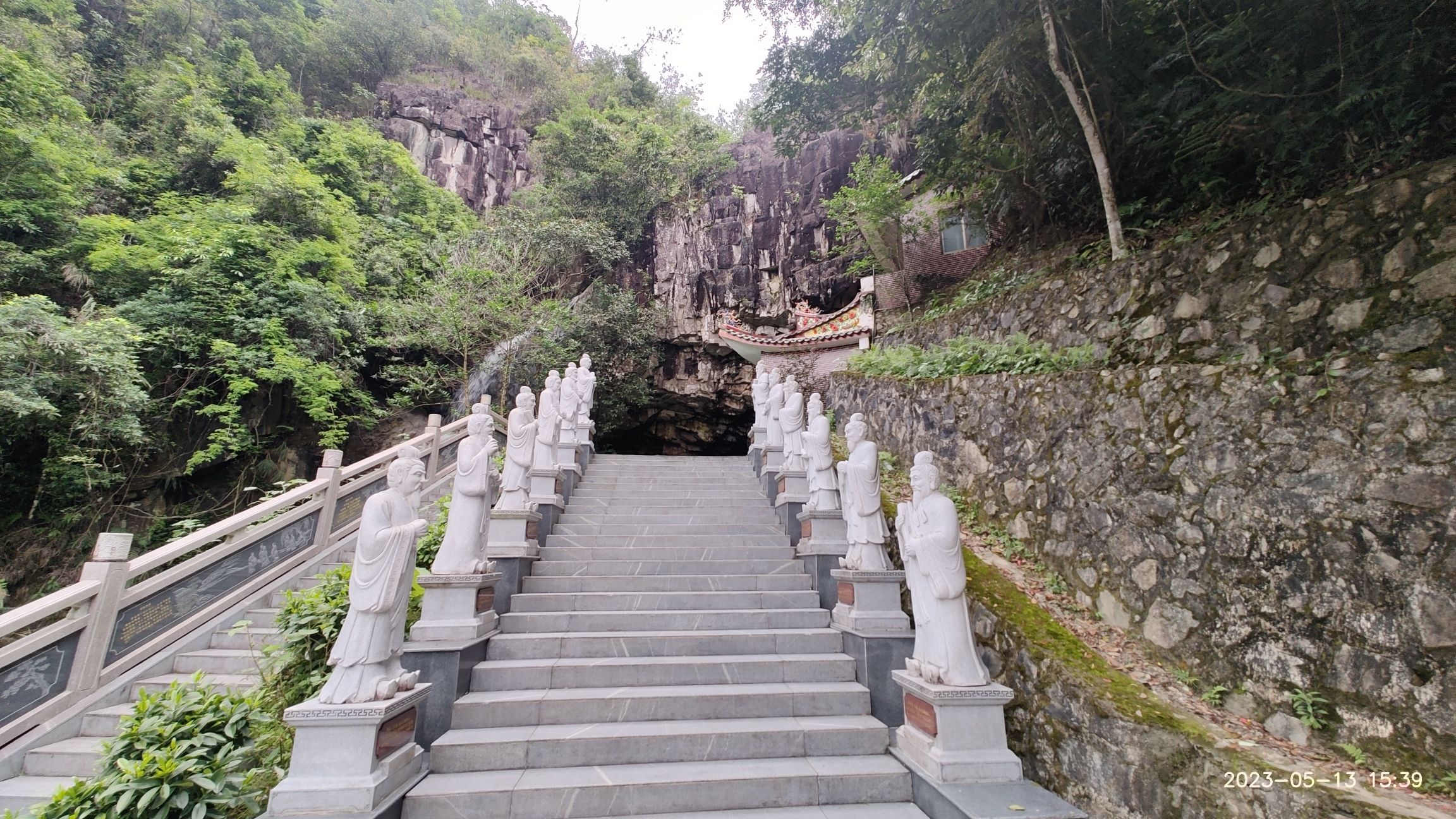 洪恩岩旅行图片 2