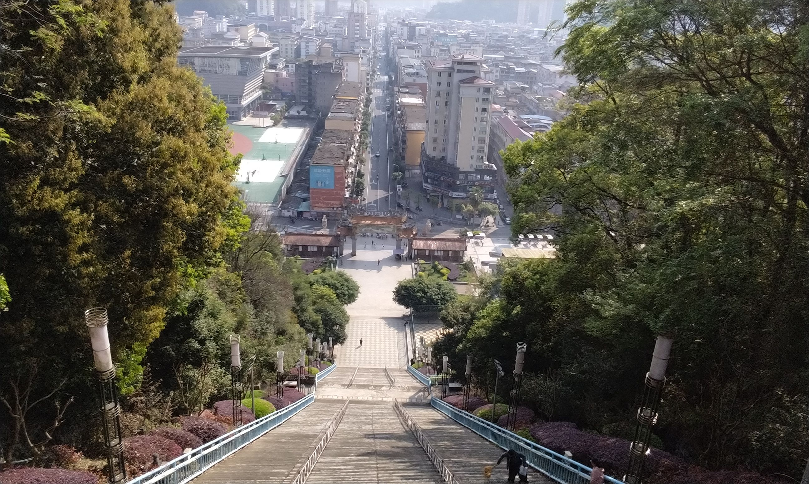白岩公园旅行图片 1