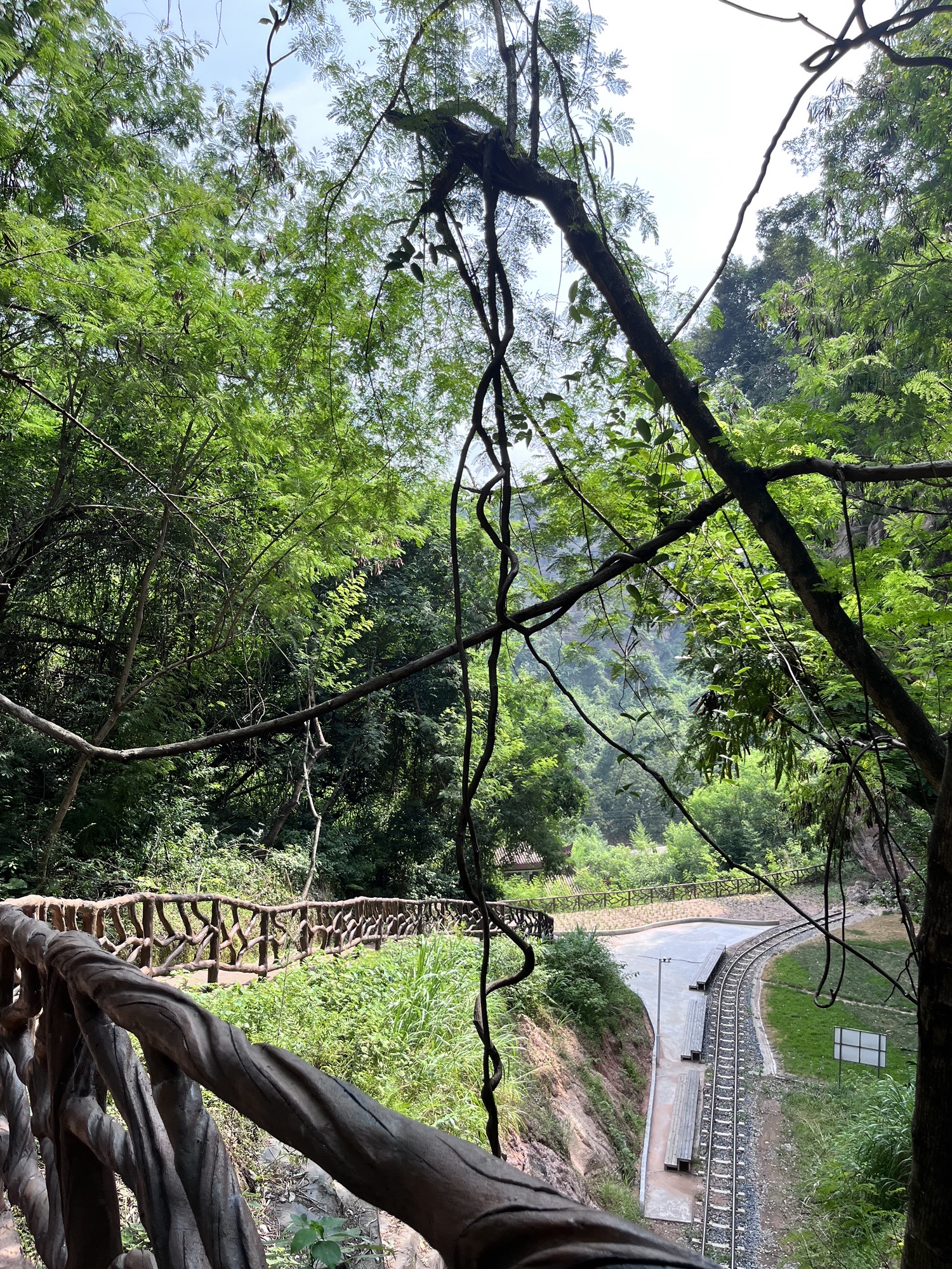 莲花山风景区旅行图片 1