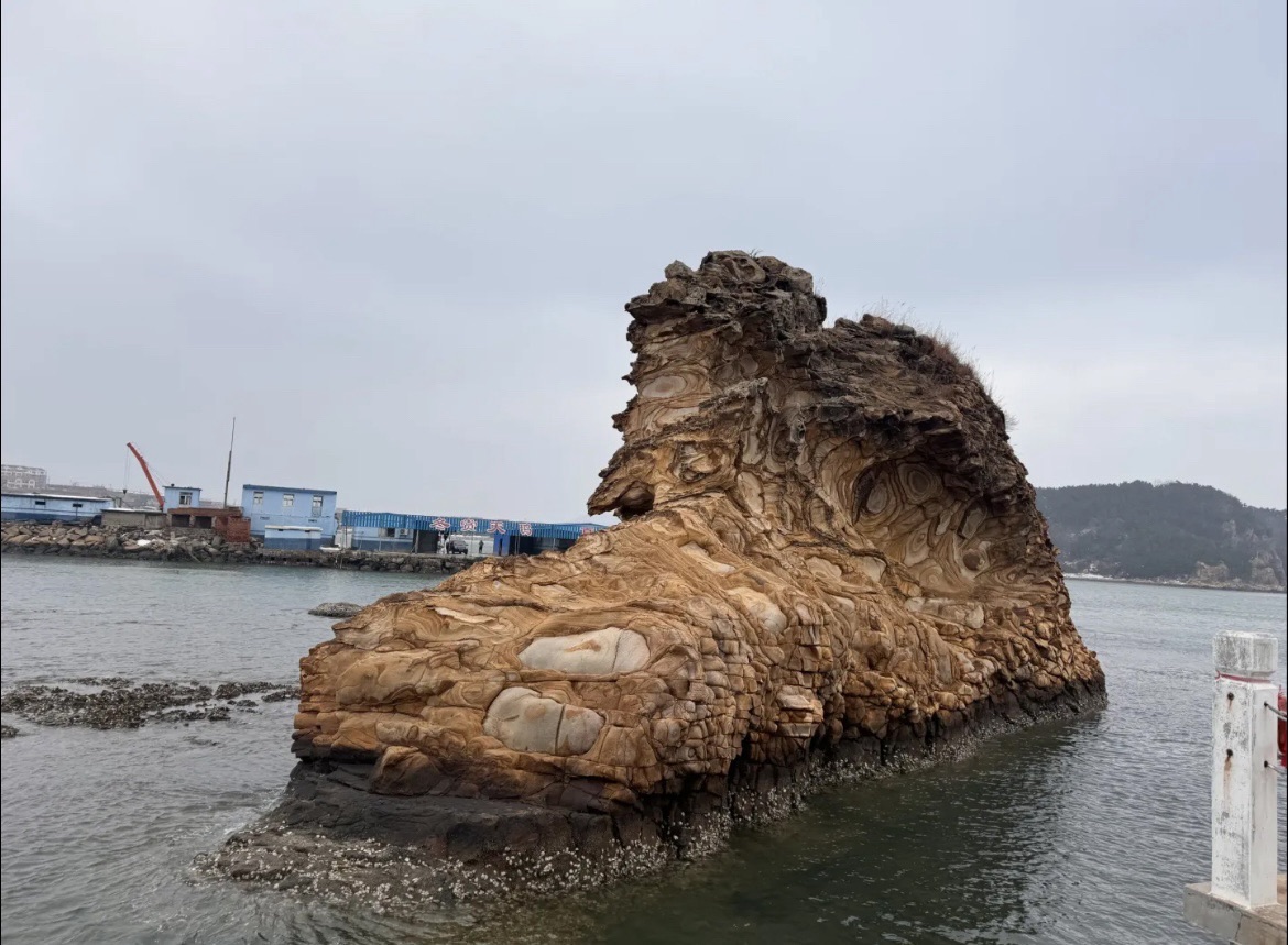 花斑彩石景区旅行图片 2