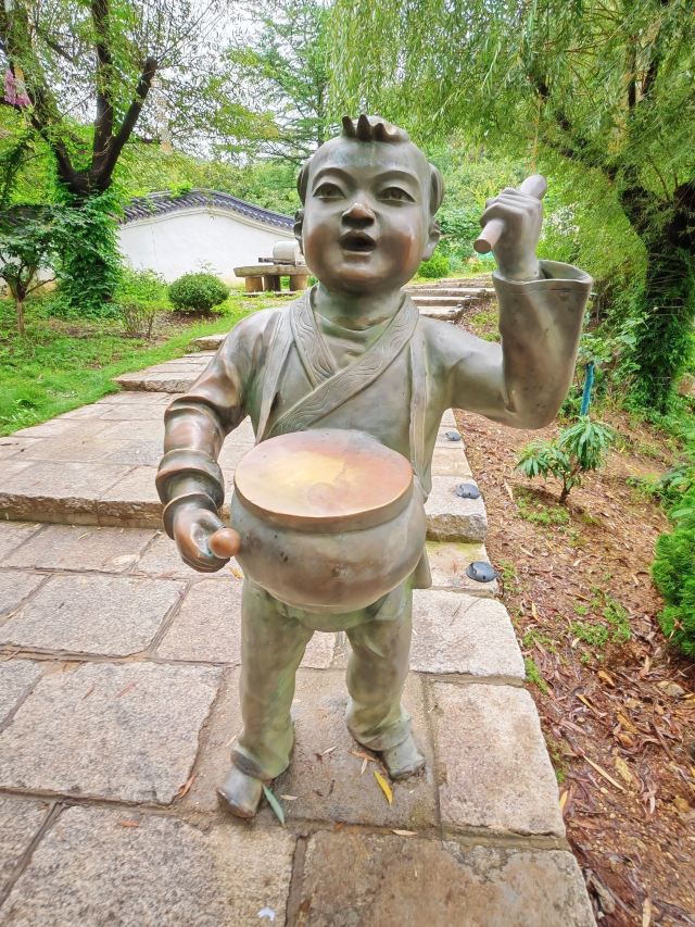 威海华夏城旅游风景区旅行图片 1