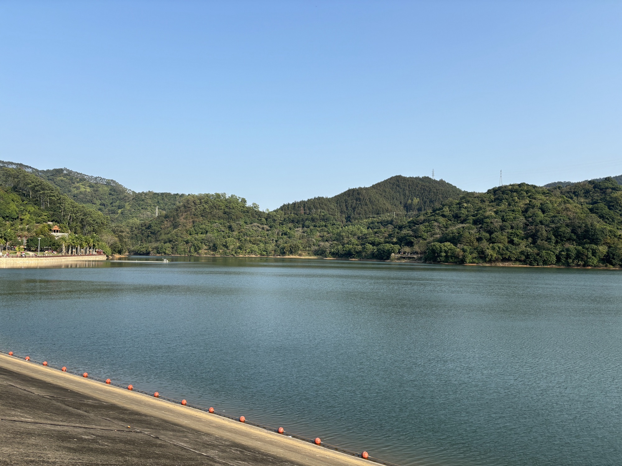 阳春东湖公园