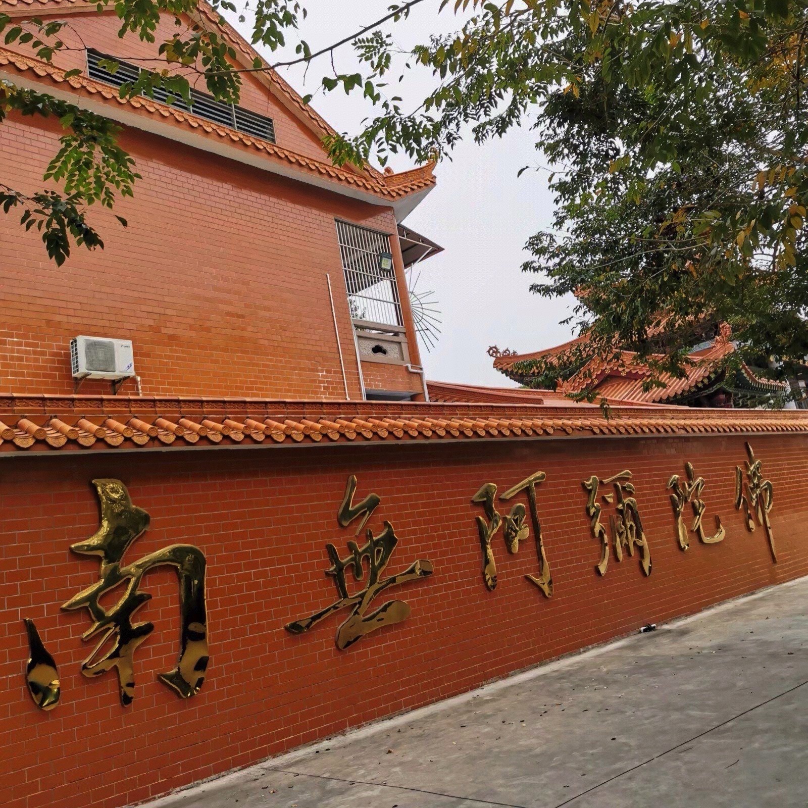 石母双峰寺实景照片