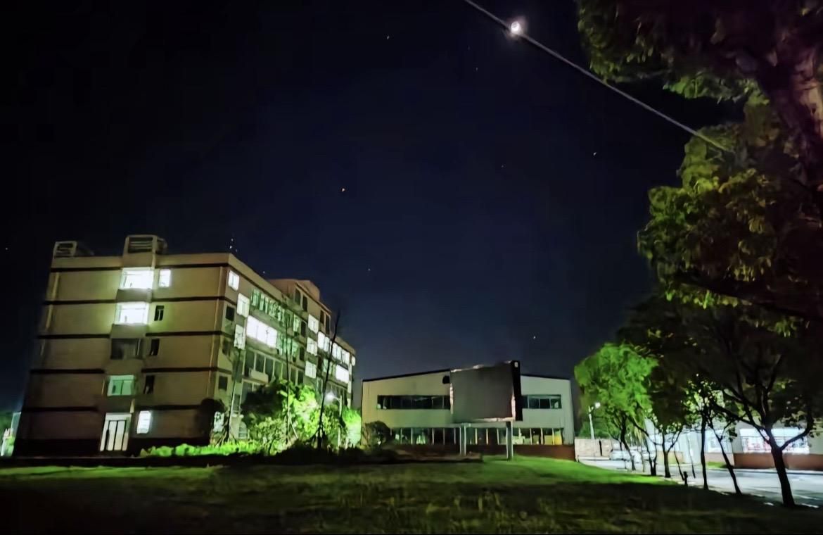 鹰潭应用工程学校