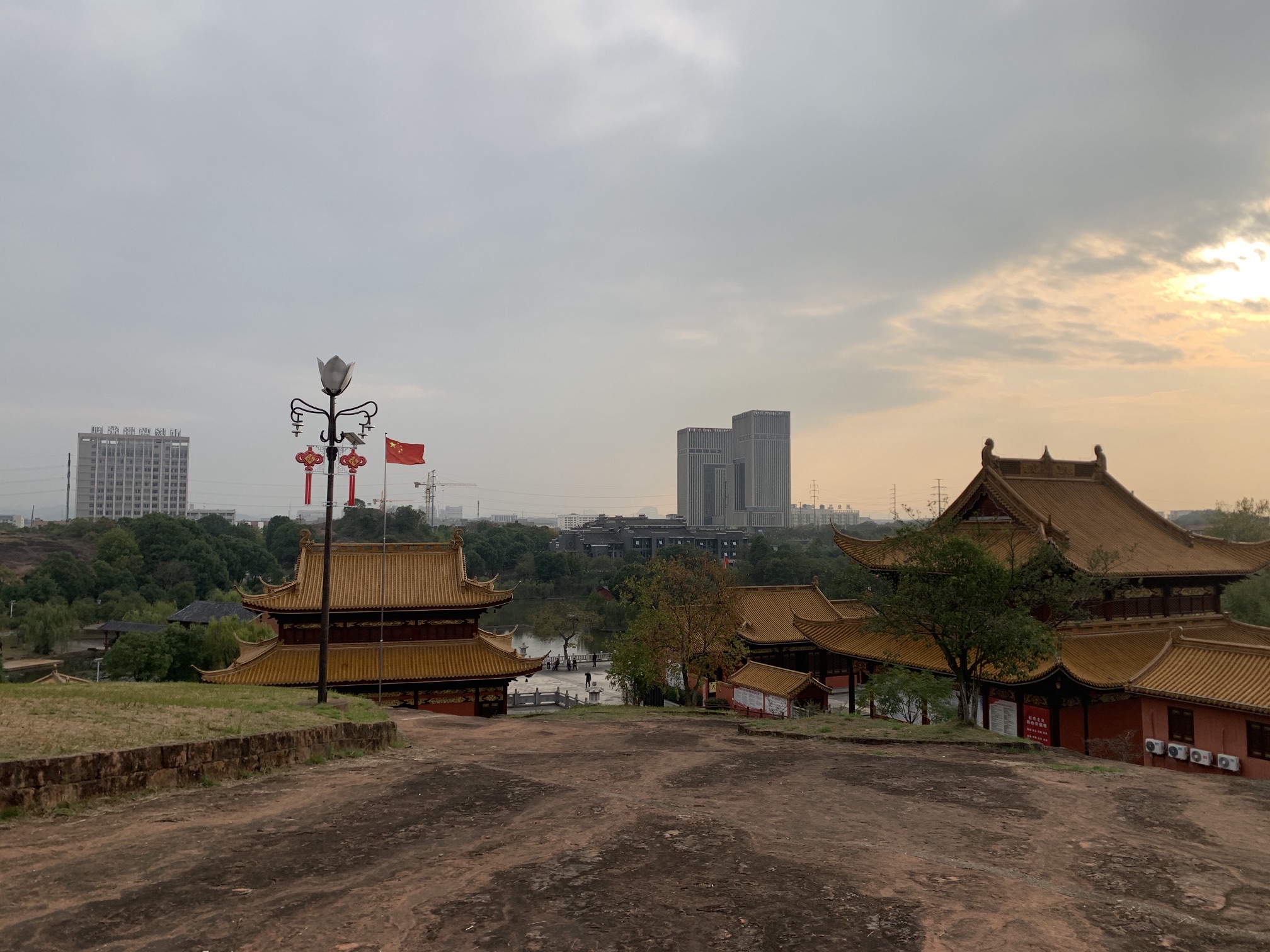 月湖岩公园旅行图片 3