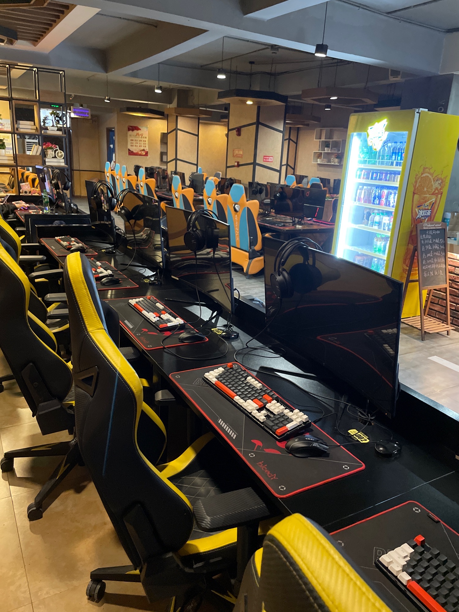 天悦网吧(创业大道店)