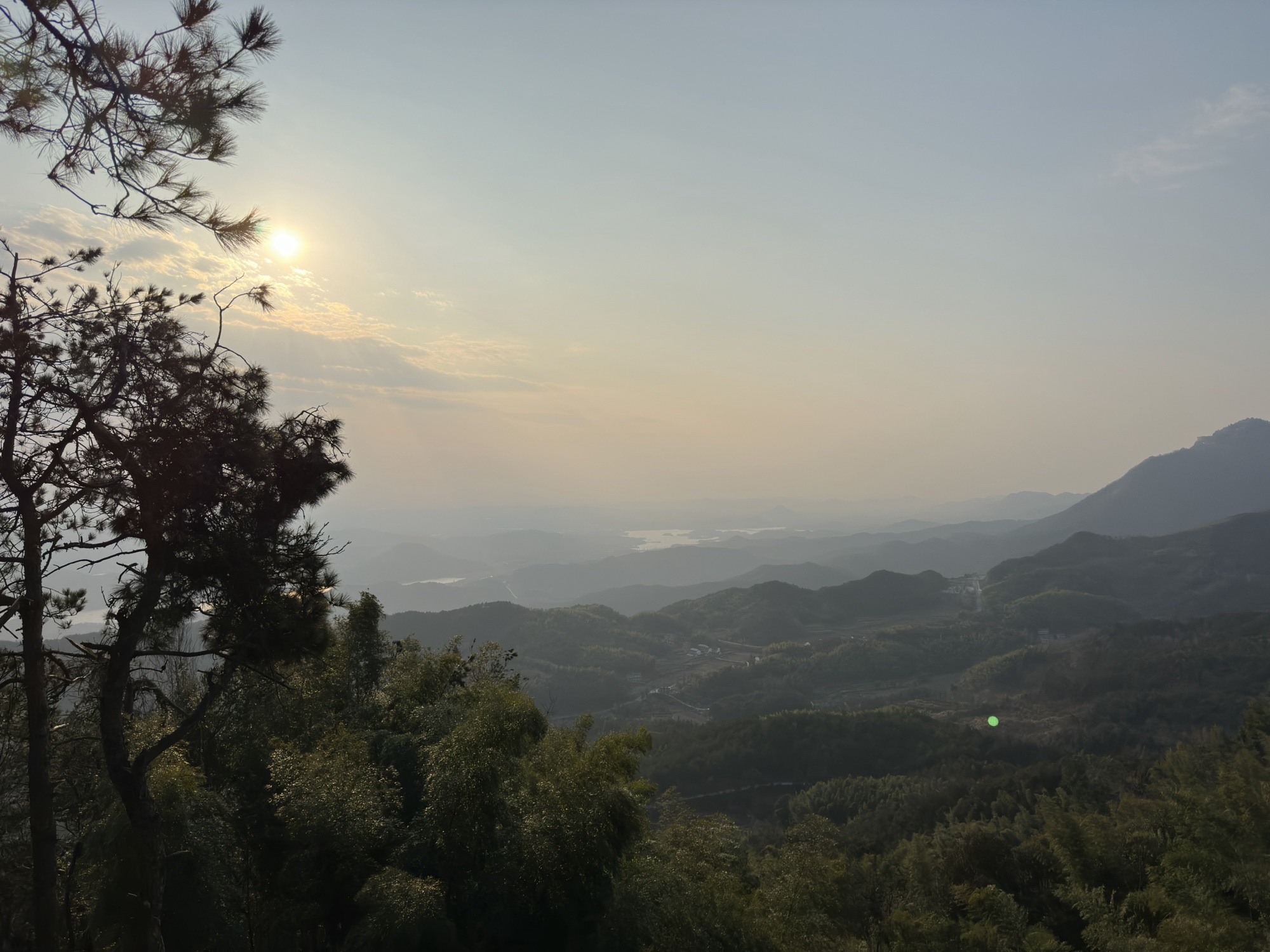 梅川广场旅行图片 3