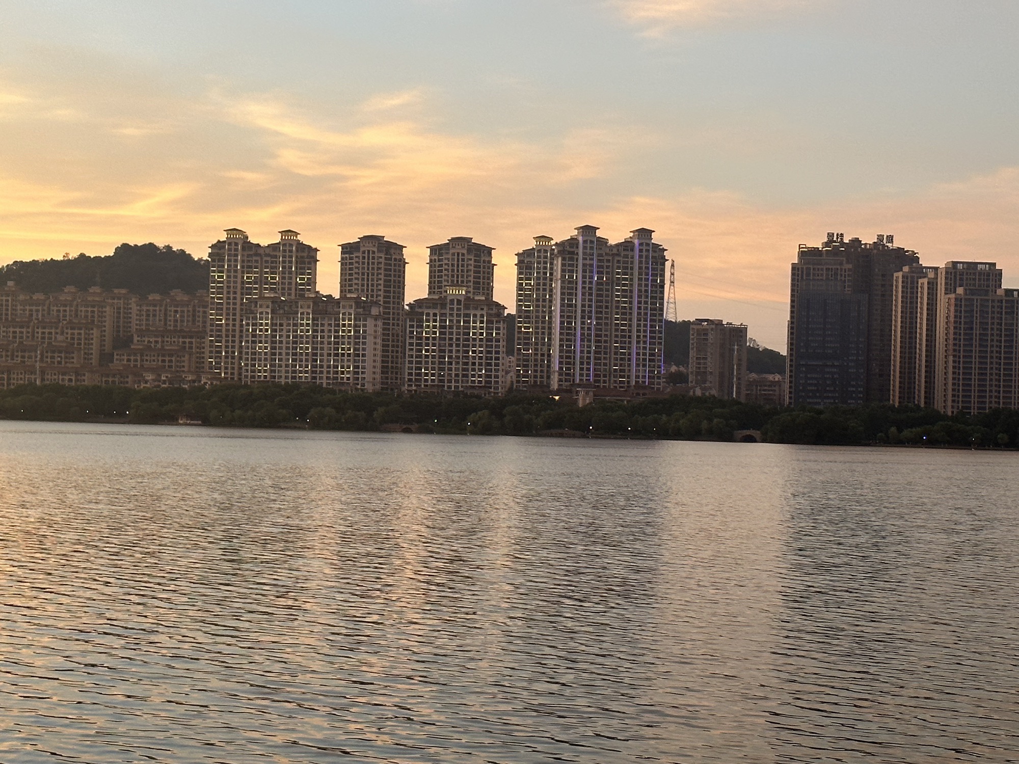 磁湖风景区旅行图片 3