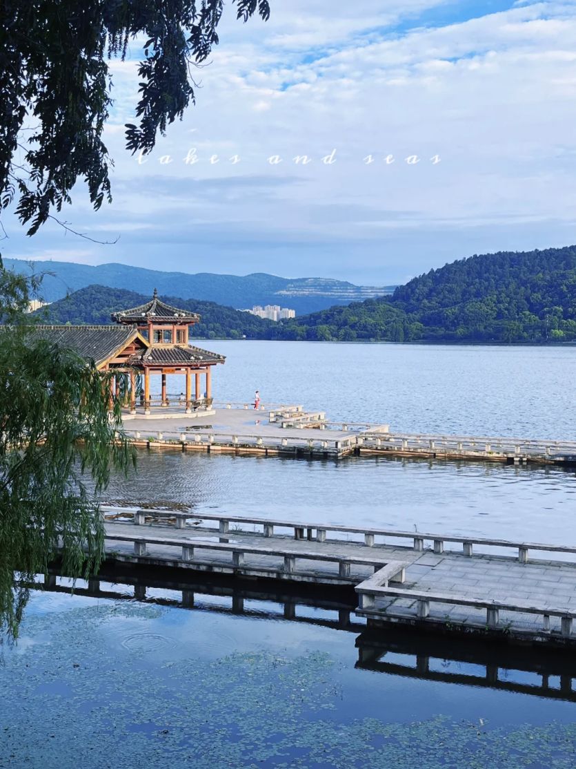 磁湖风景区