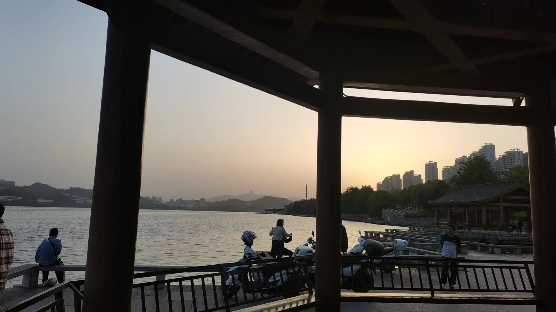 桂花广场旅行图片 2