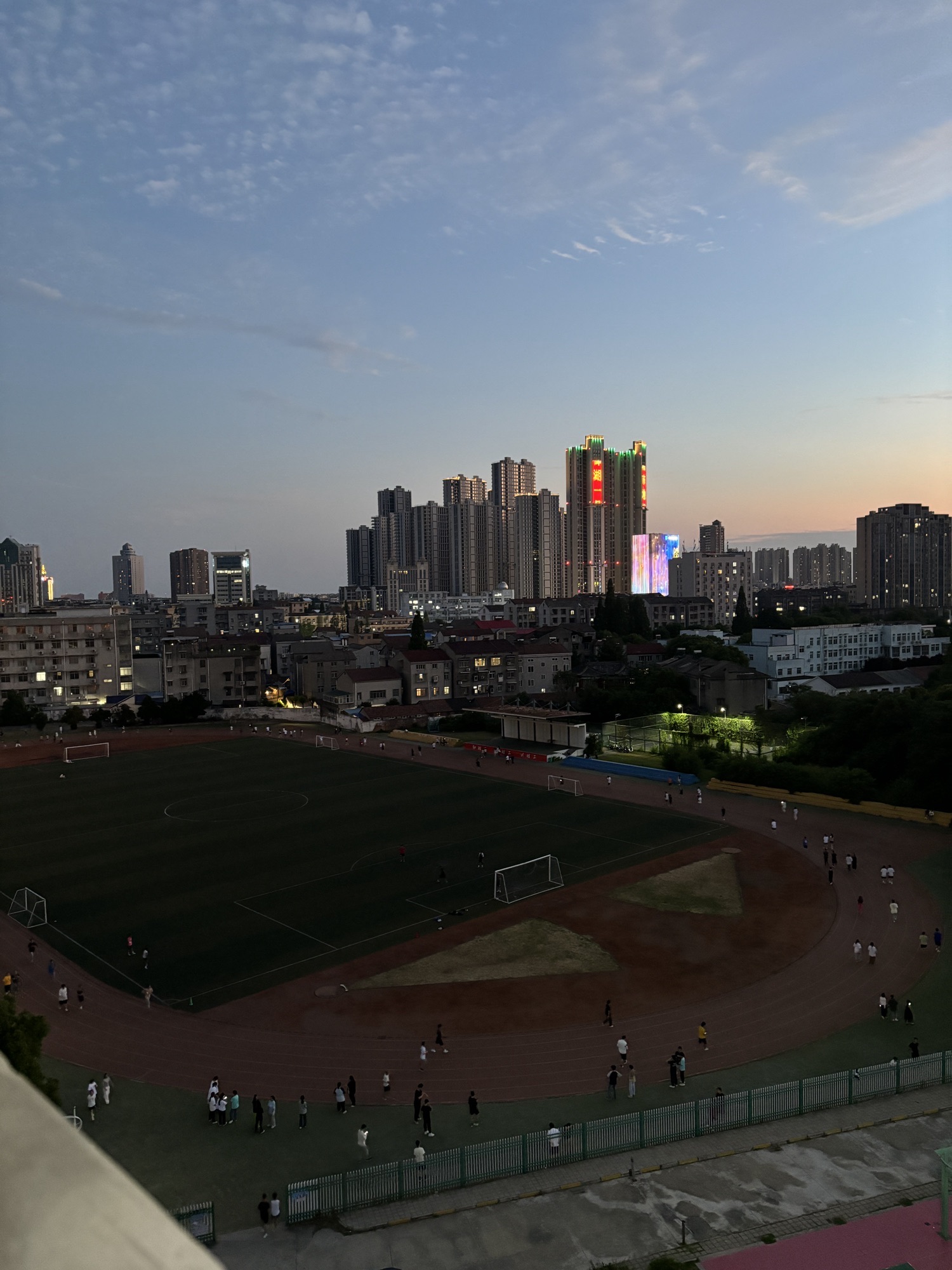 荆州理工职业学院中校区