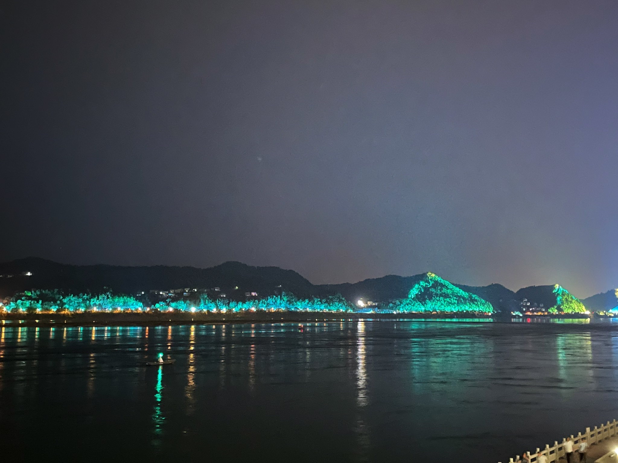 天然塔旅行图片 2