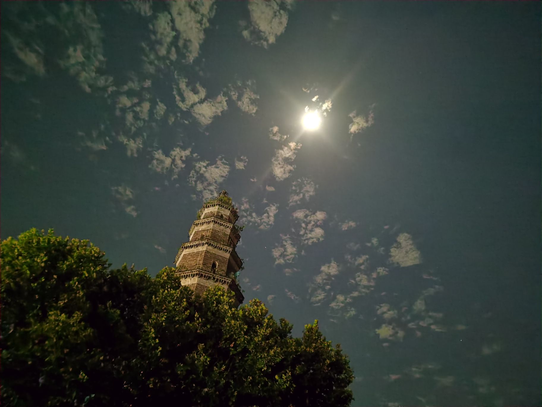天然塔旅行图片 3