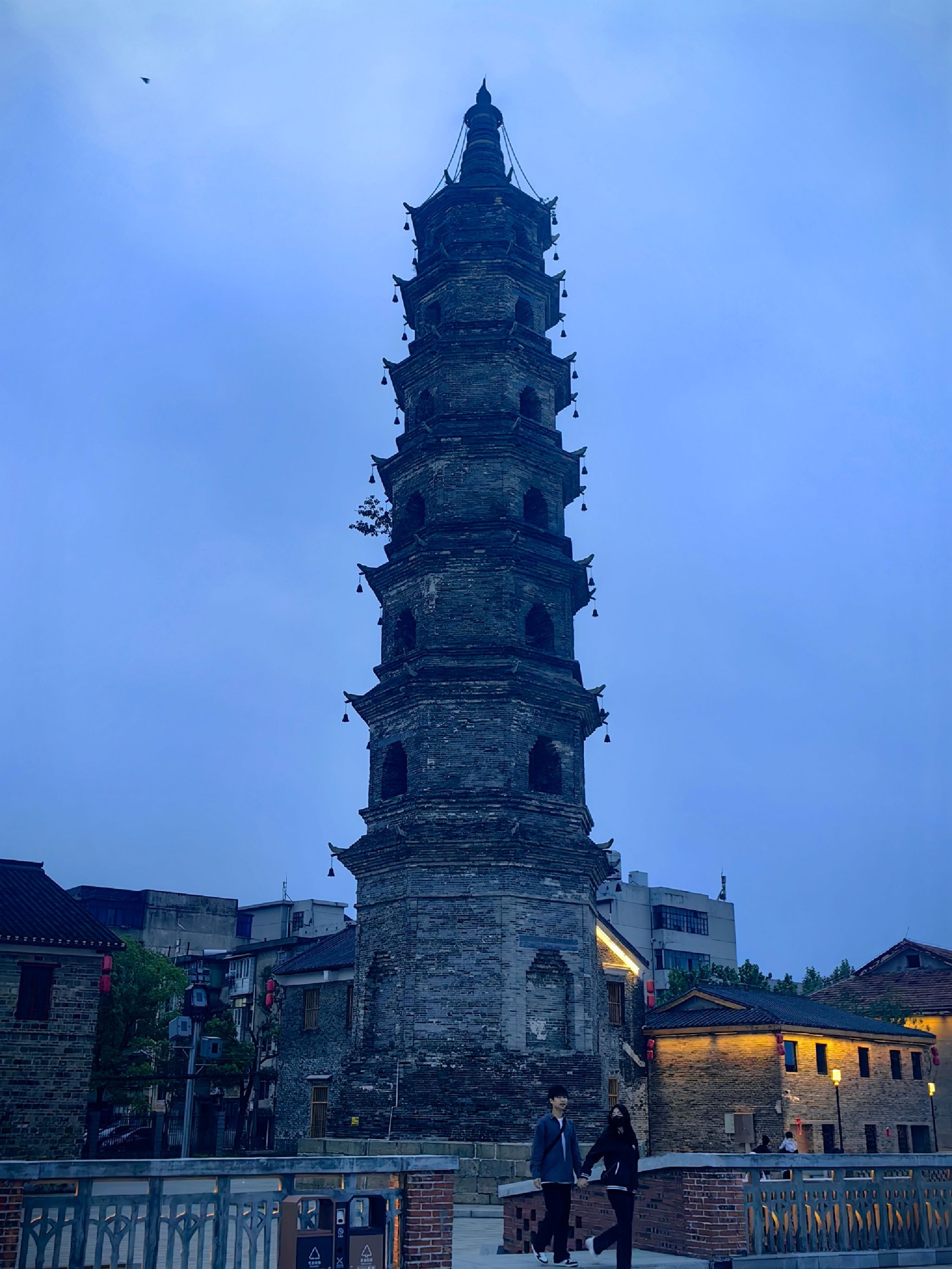 慈氏塔旅行图片 1