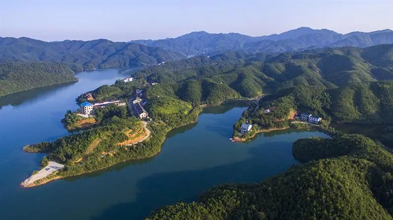 湖南汨罗八景洞风景区
