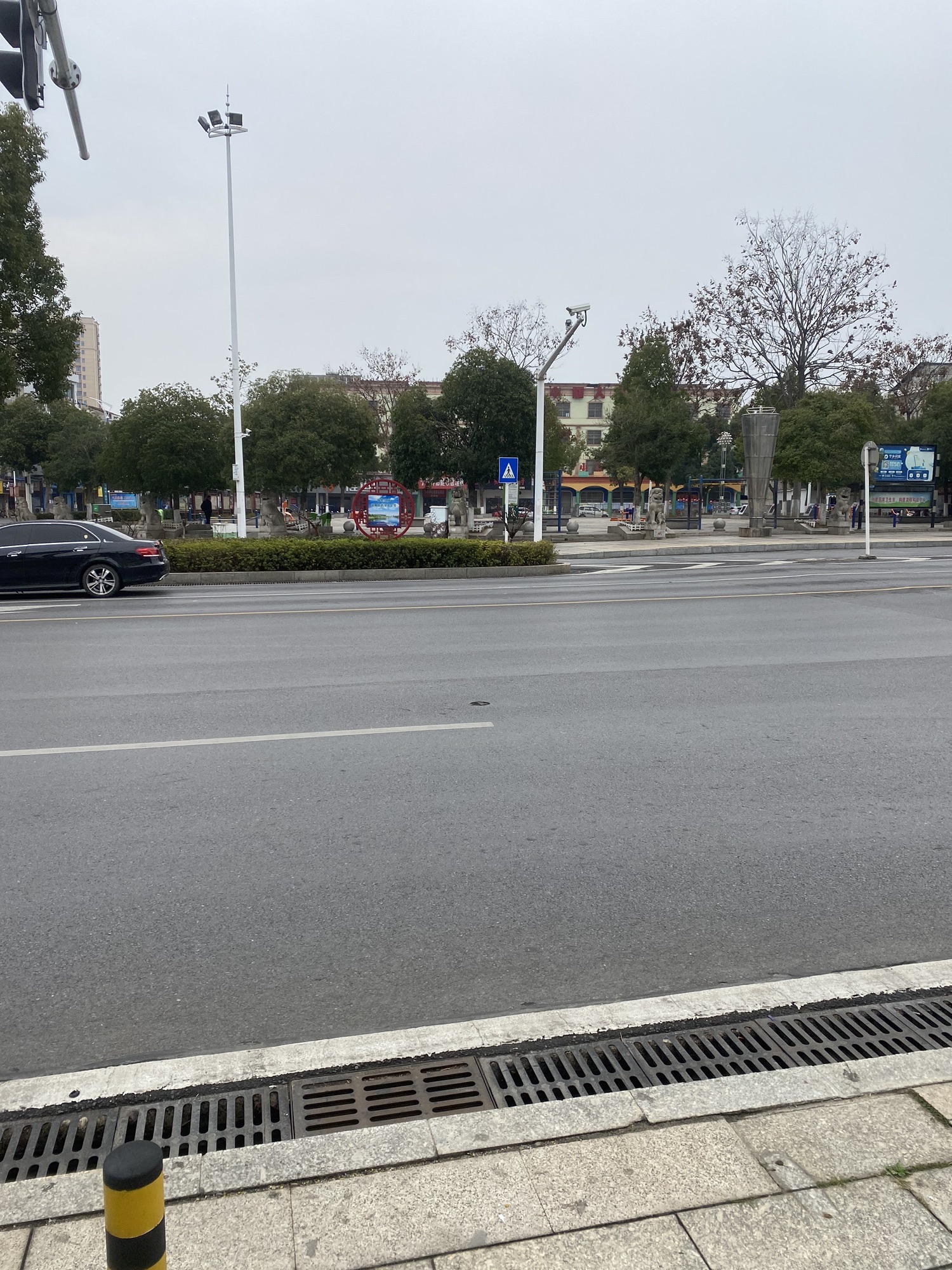 东沩广场旅行图片 3