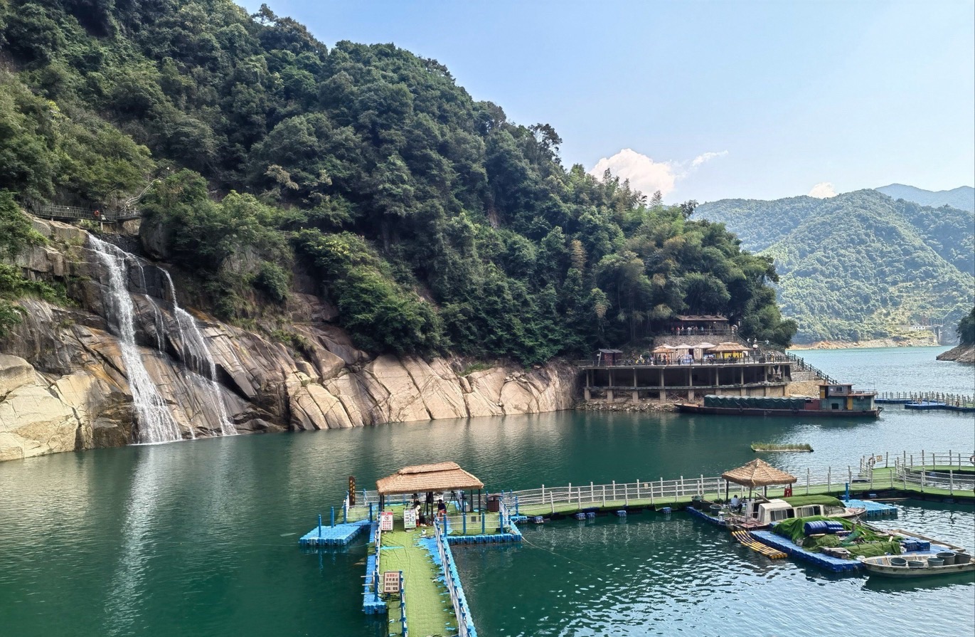 东江湖景区-龙景峡谷