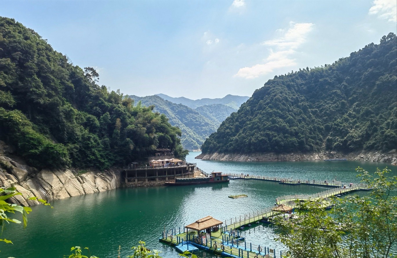 东江湖景区-龙景峡谷