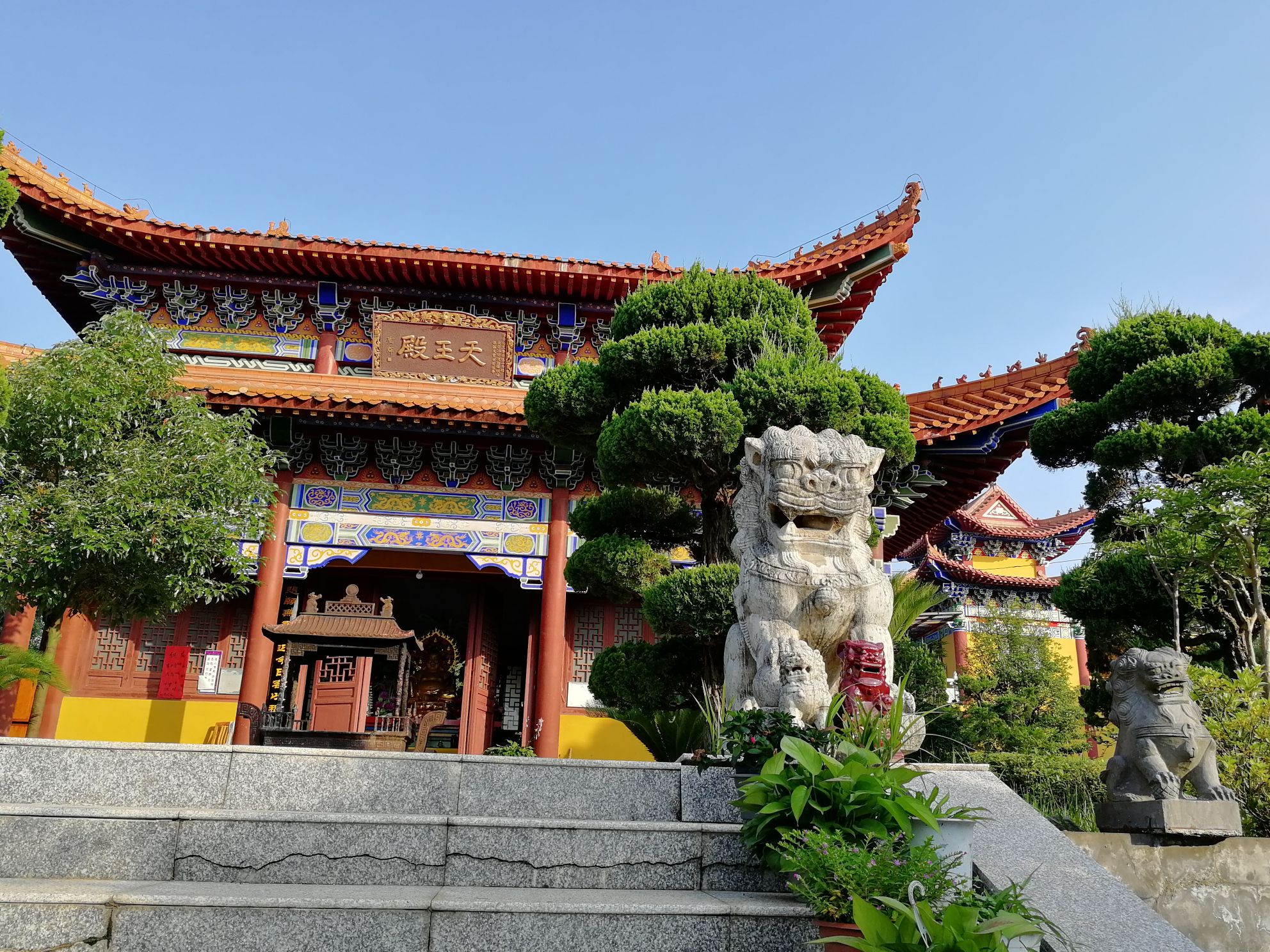 灵泉寺实景照片