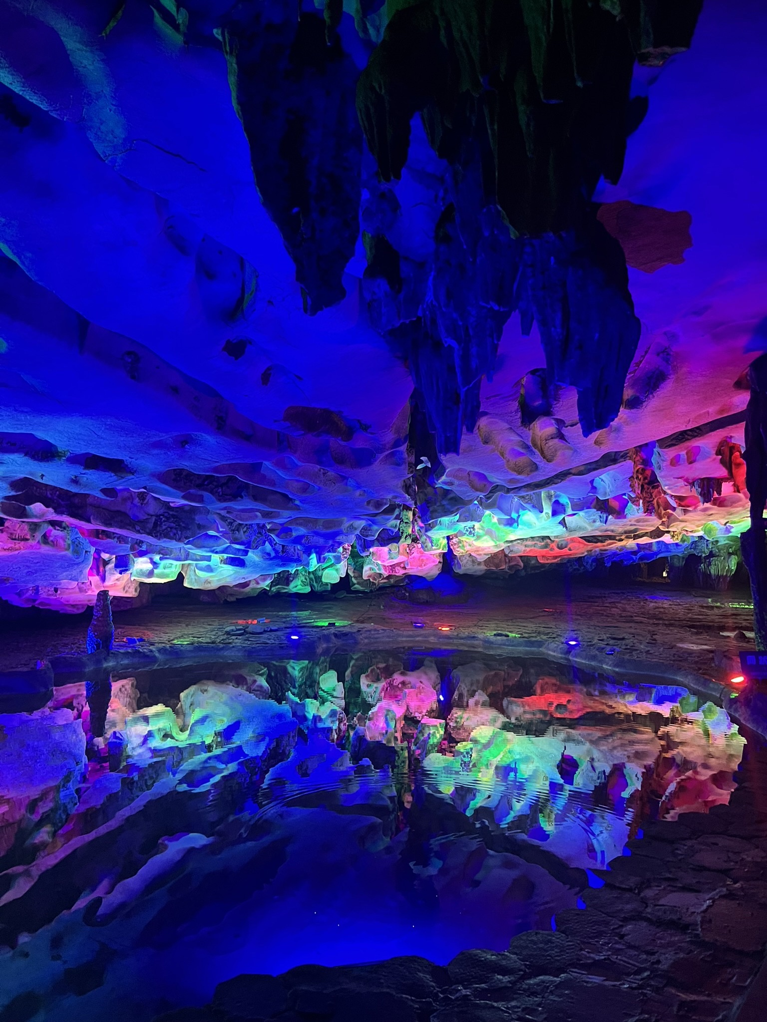 波月洞风景名胜区旅行图片 1