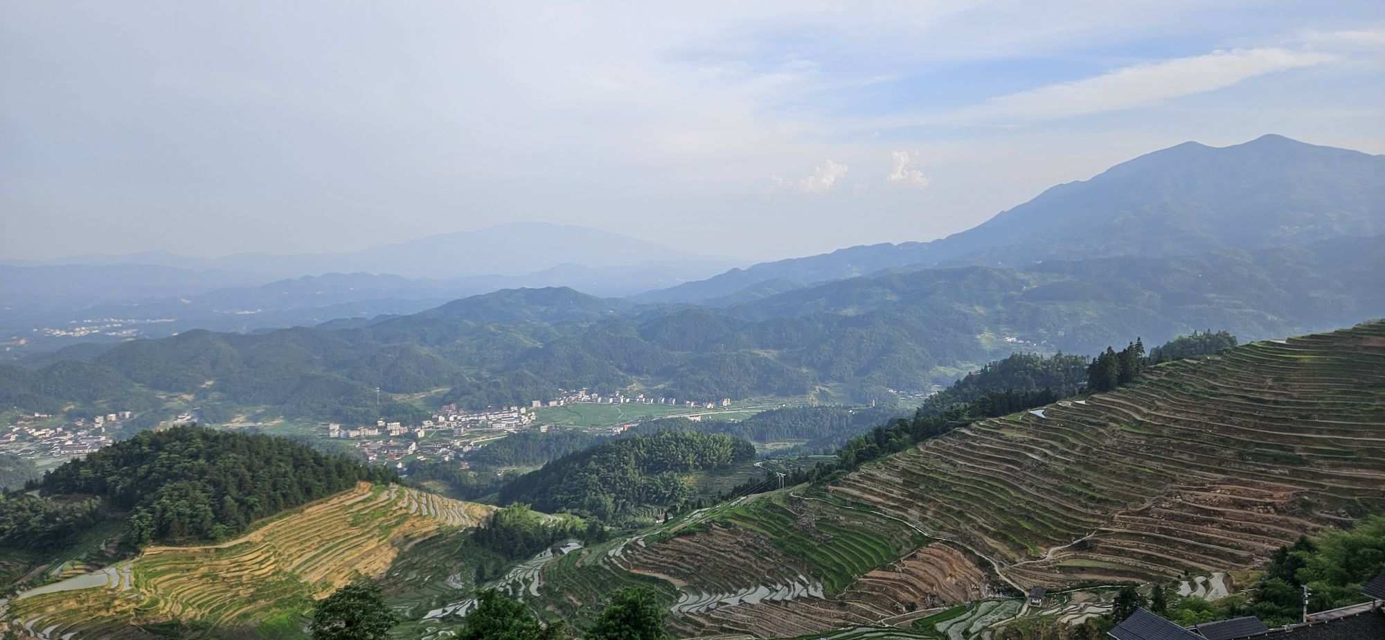 紫鹊界梯田景区旅行图片 1