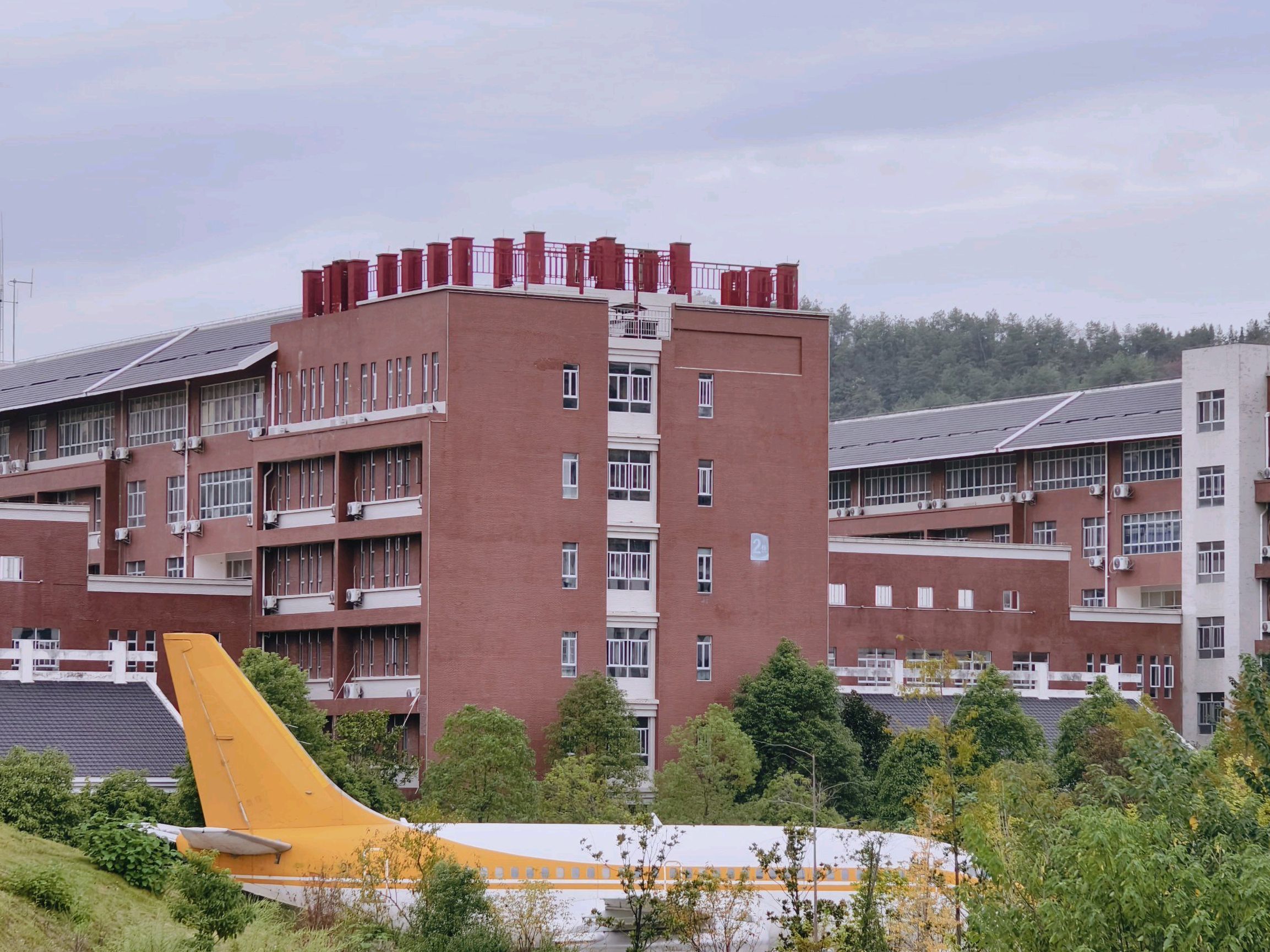 张家界航空工业职业技术学院